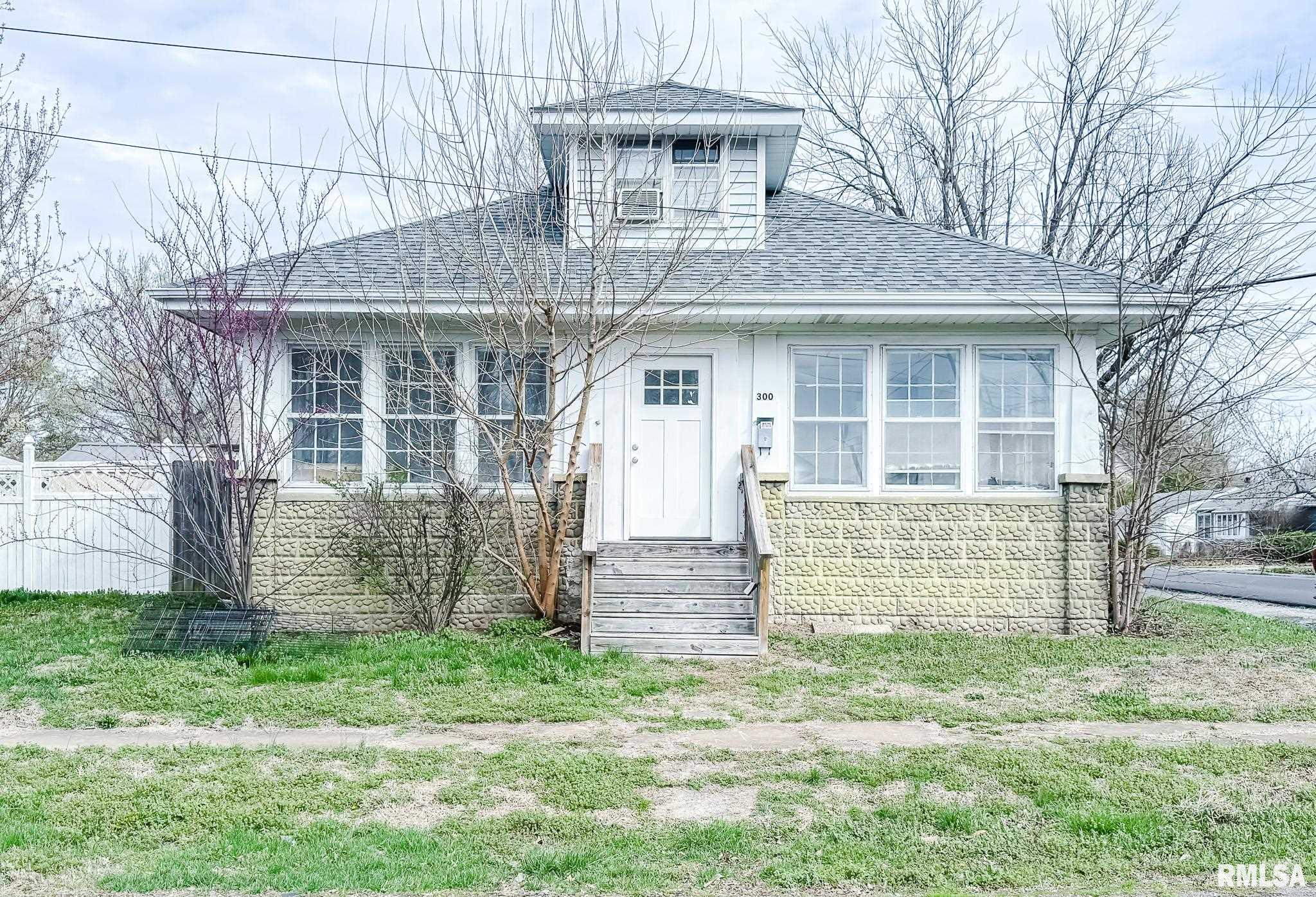 300 W Goodall Street Marion IL