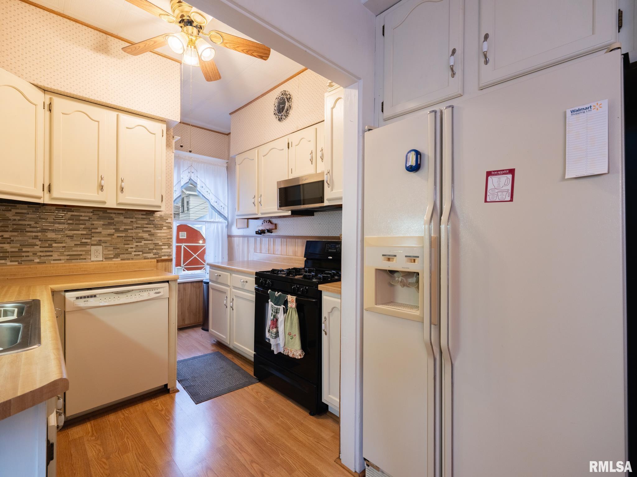 1219 SHERIDAN Road Peoria IL