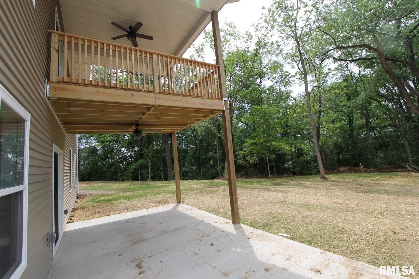 107 SAMUEL Court Washington IL