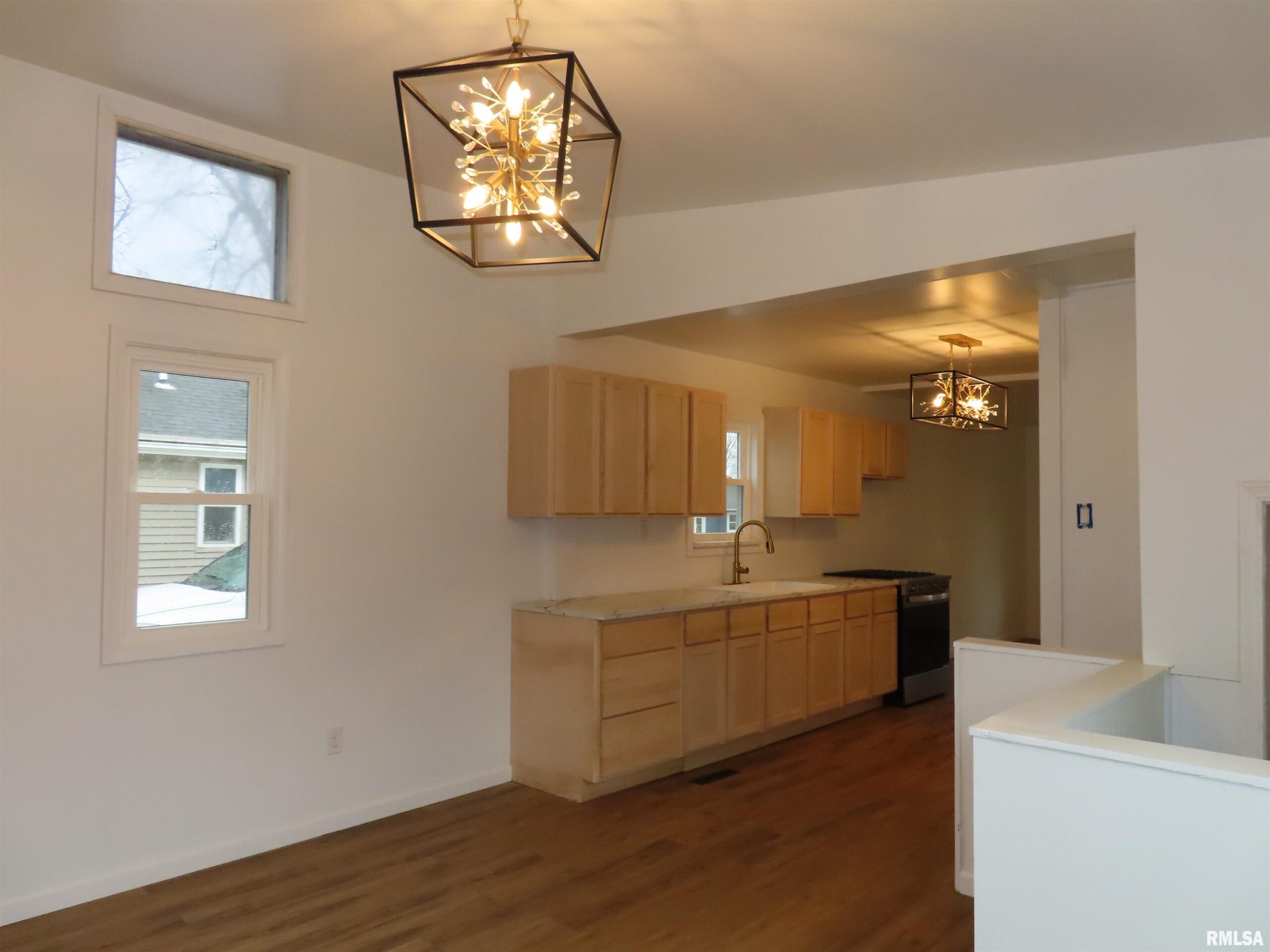 1975 BAIRD Avenue Galesburg IL