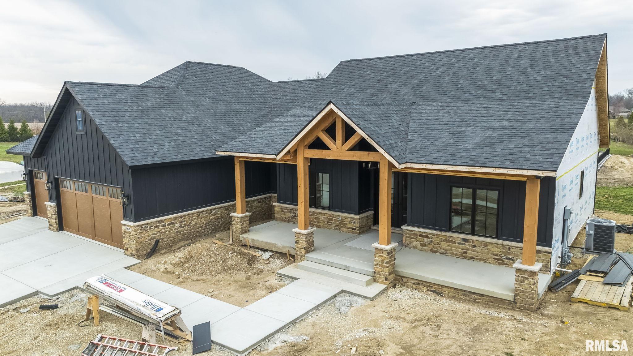 1807 WILLOW BEND Chatham IL