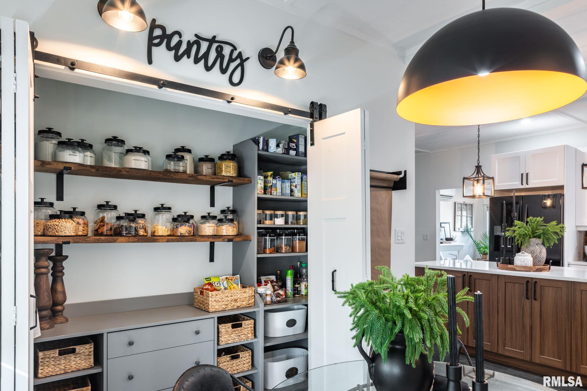 1210 Dutchman Lake Road Vienna IL