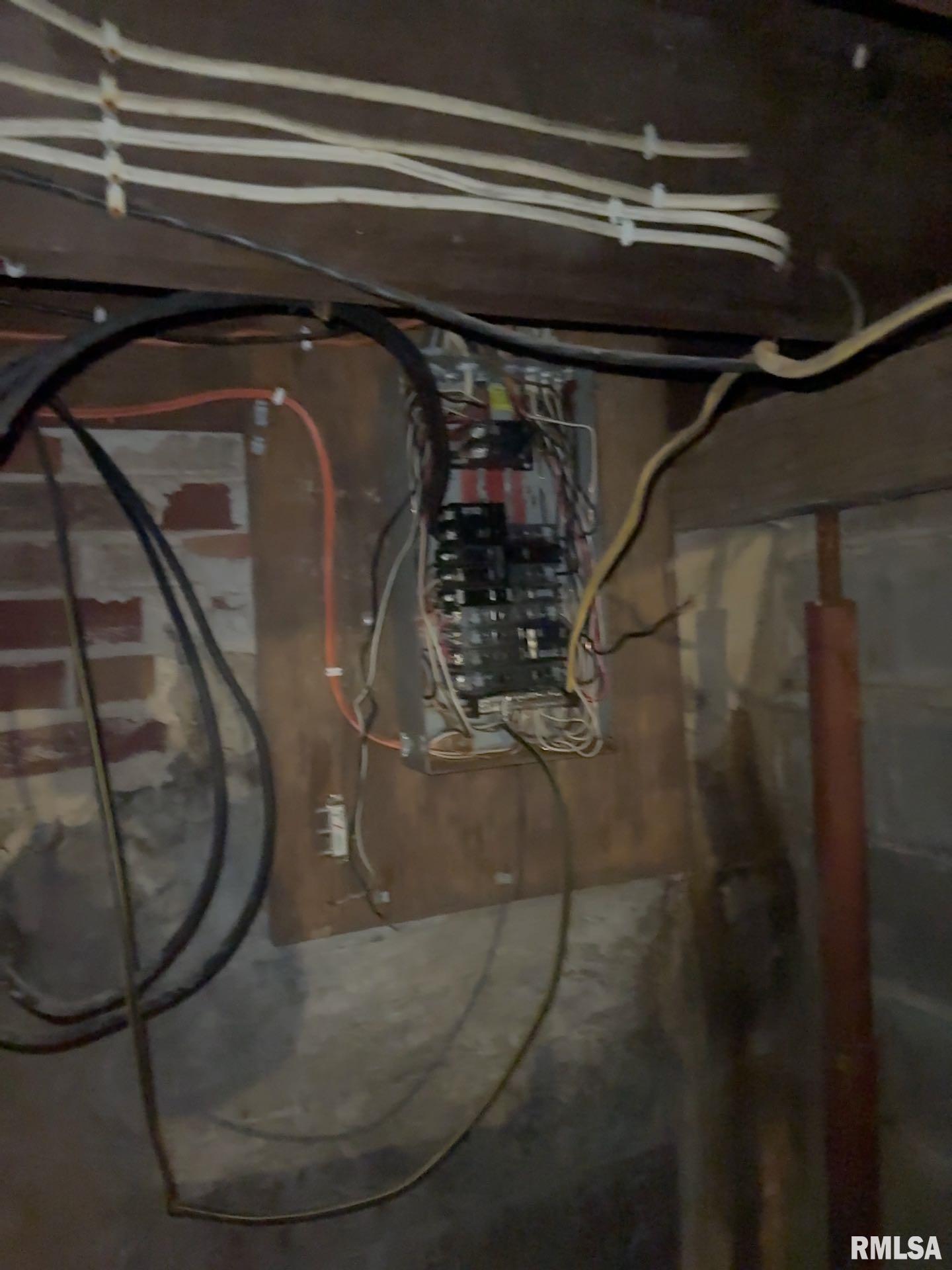 518 ADAMS Street Quincy IL