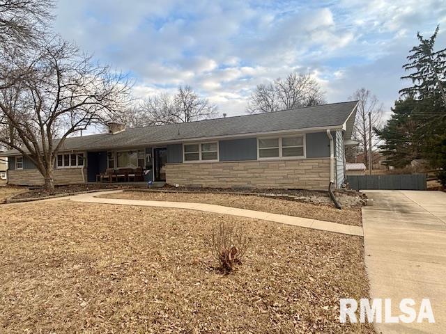 103 Penny Lane Macomb IL