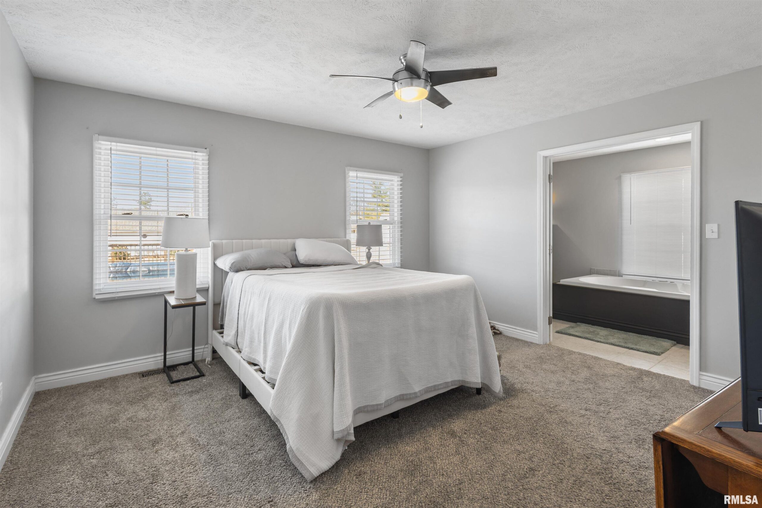 3005 HICKORY RIDGE Drive Herrin IL