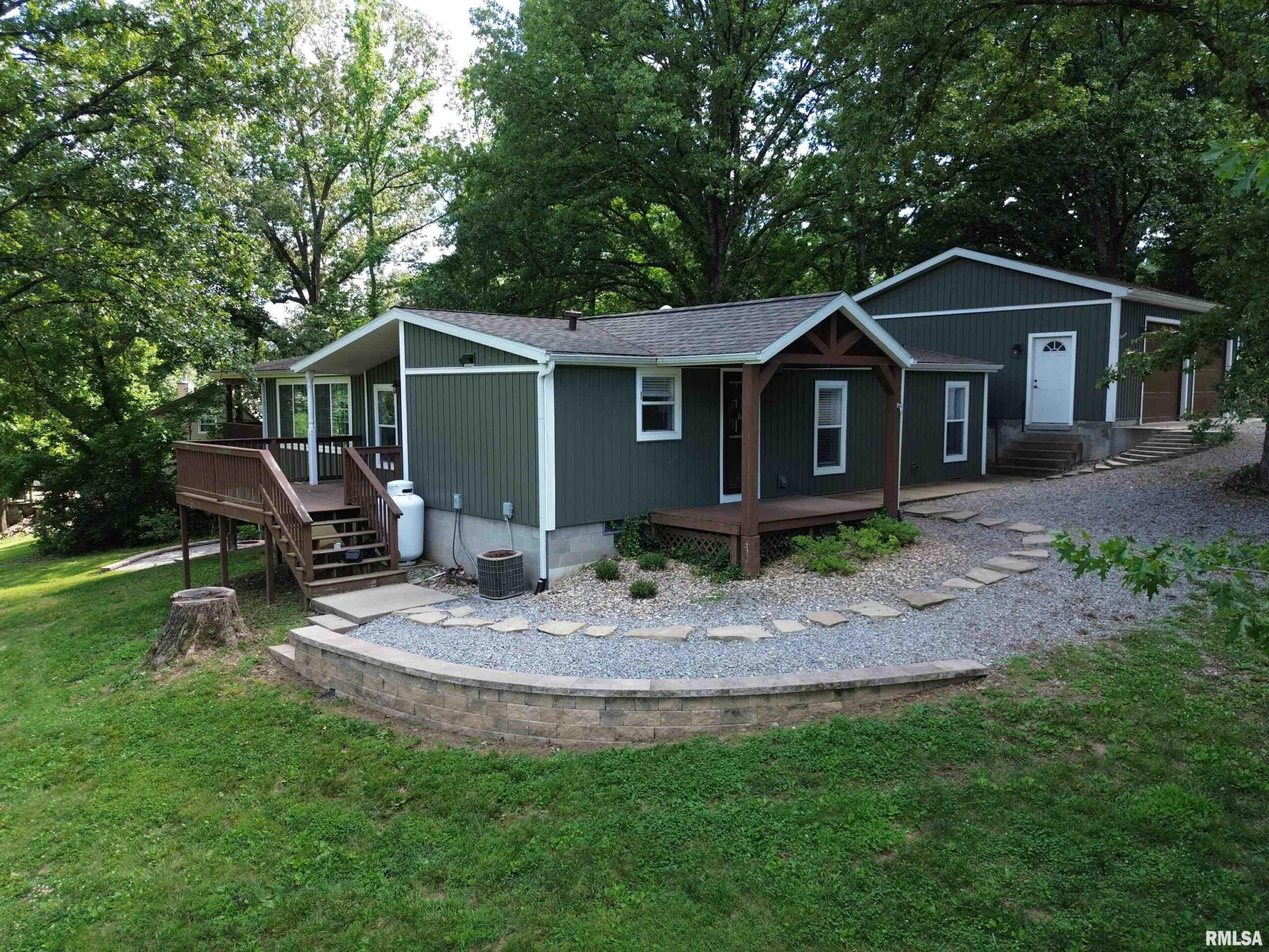 3060 Egyptian Hills Drive Creal Springs IL