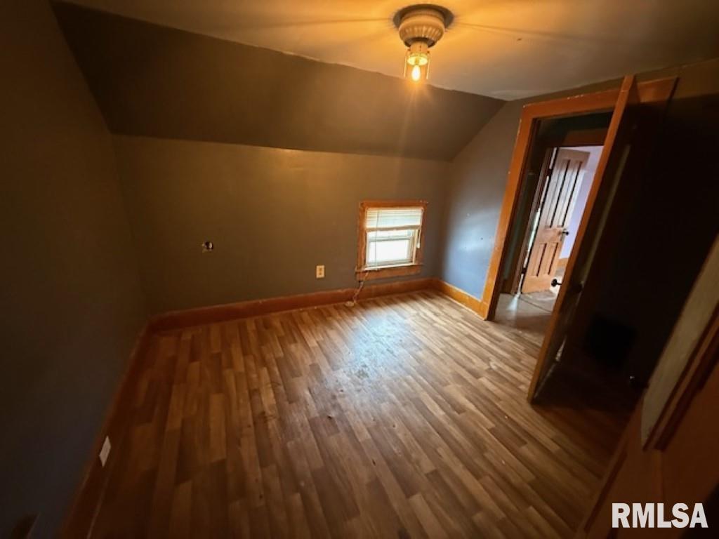 1306 LAKE Street Kewanee IL