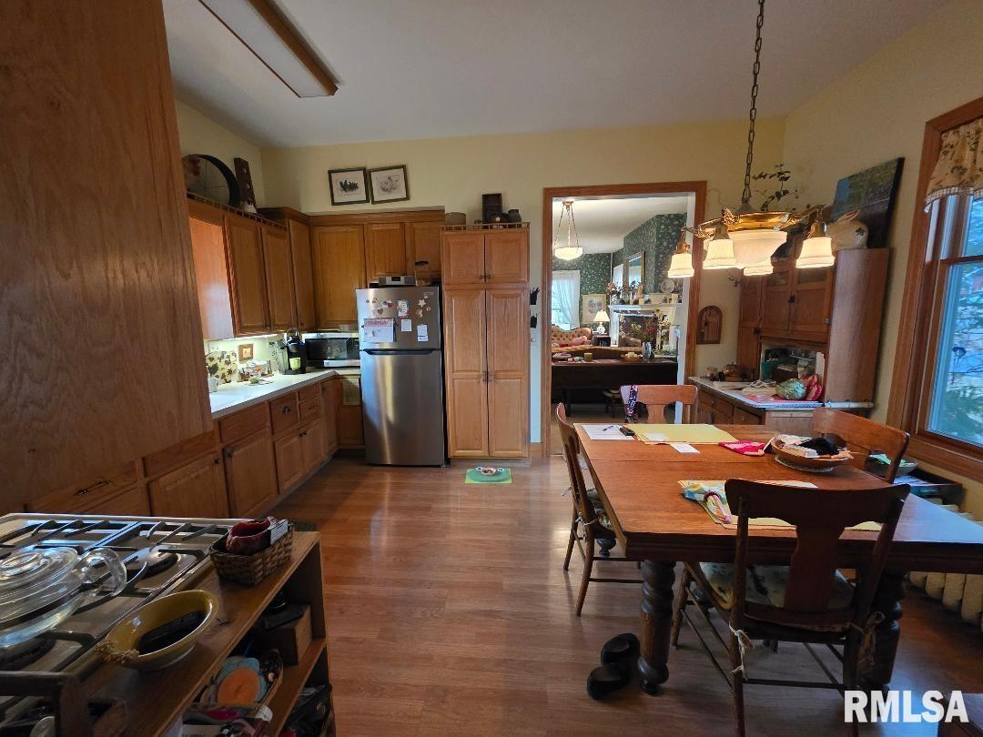 225 E Harpole Street Williamsville IL