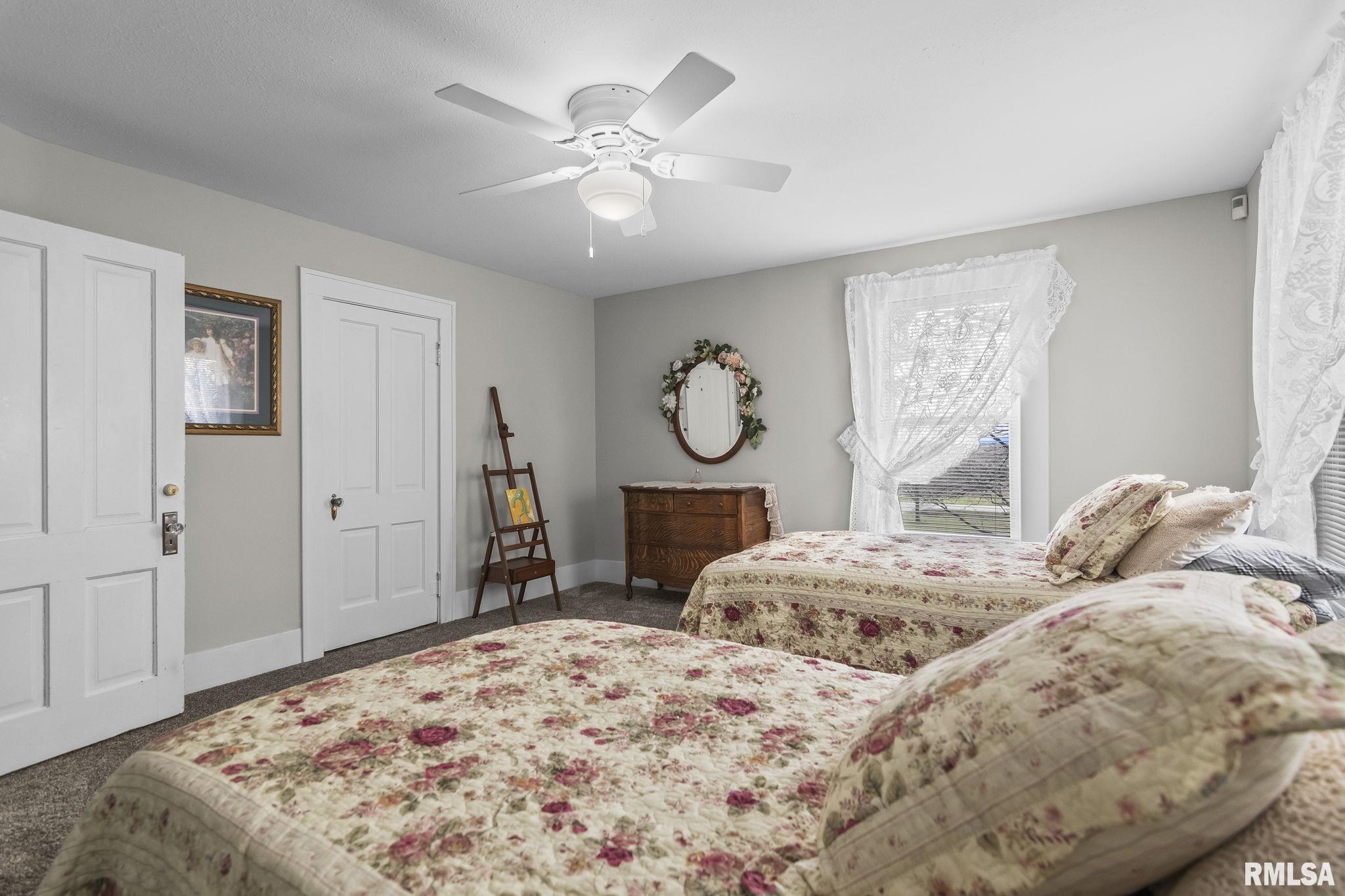 9343 PRAIRIE CREEK Road New Berlin IL