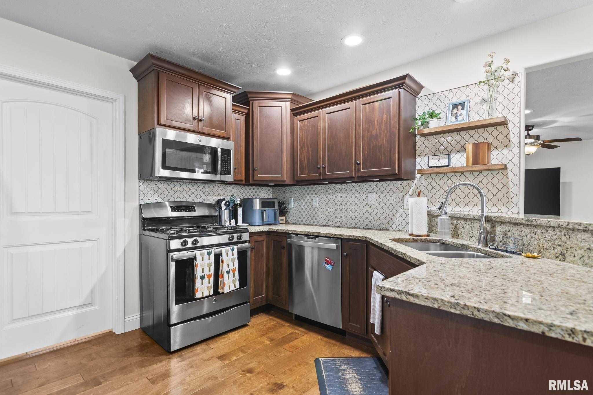 1623 PRAIRIE VISTA Drive Chatham IL