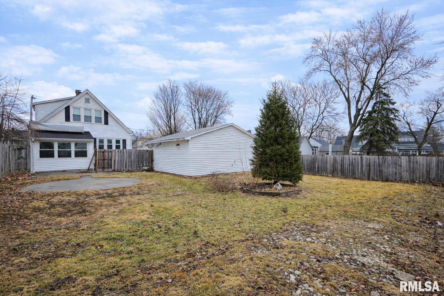 1216 E ROUSE Avenue Peoria Heights IL