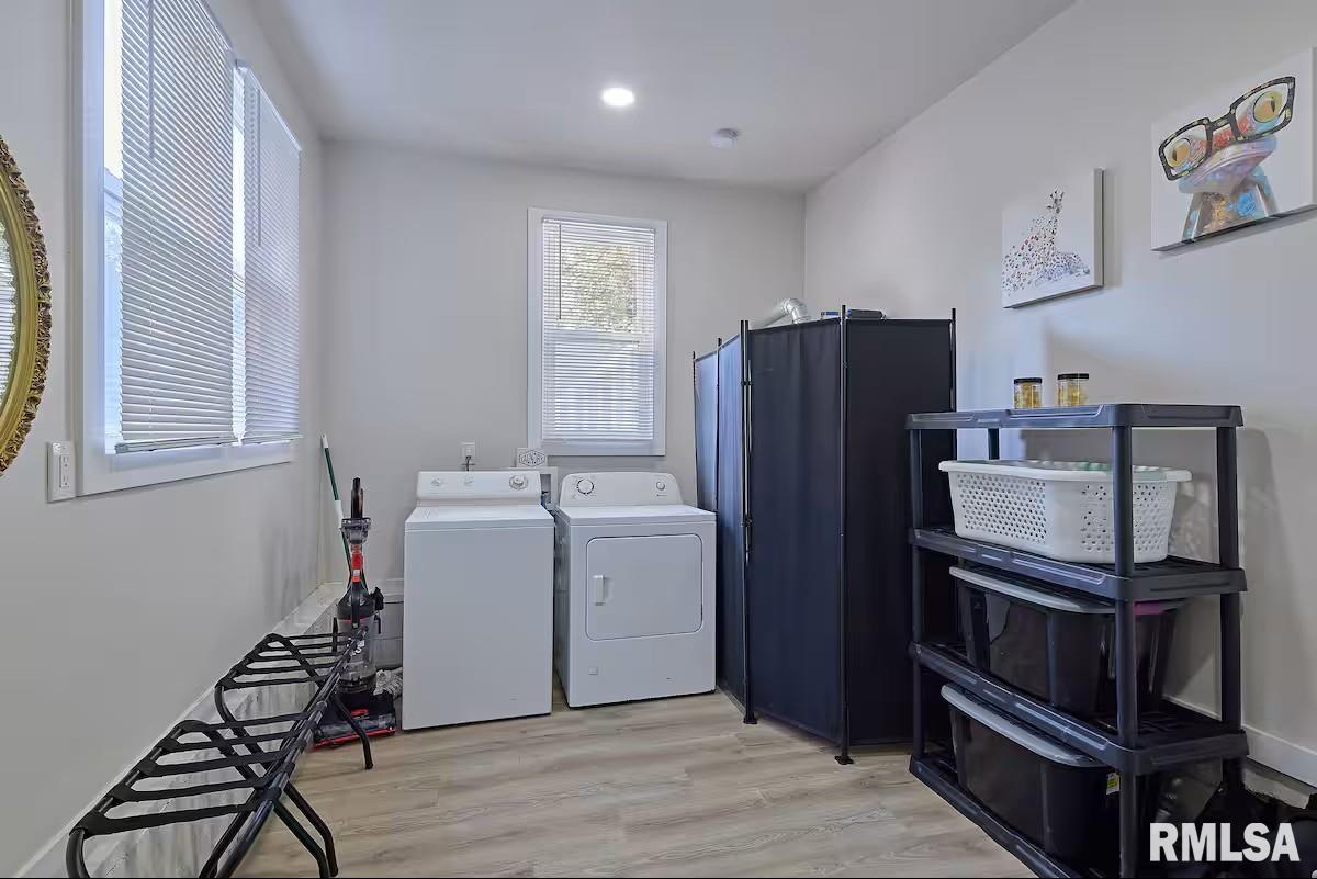 504 N 4TH Street Dunlap IL