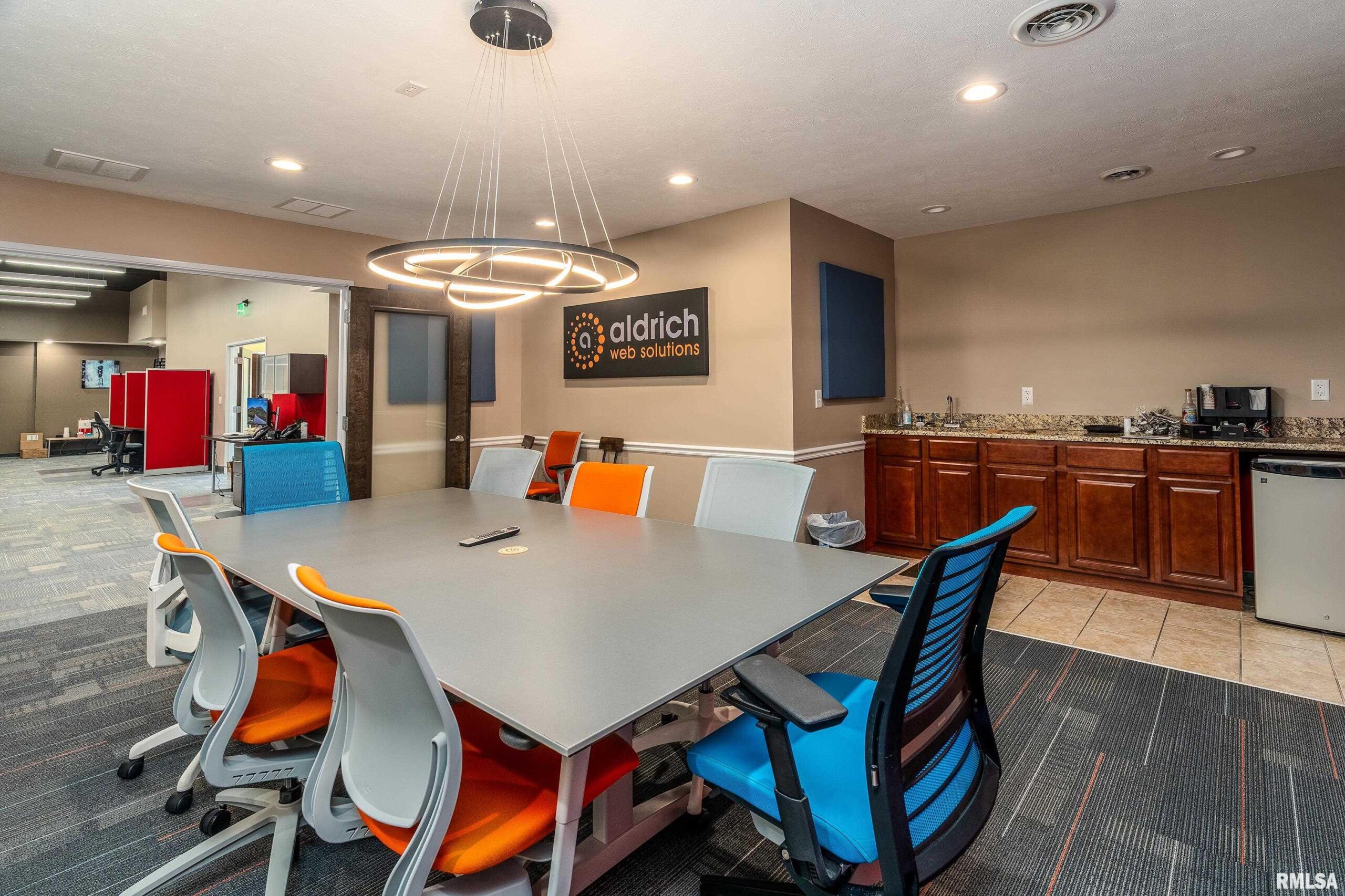 1100 W BOULEVARD Street Marion IL