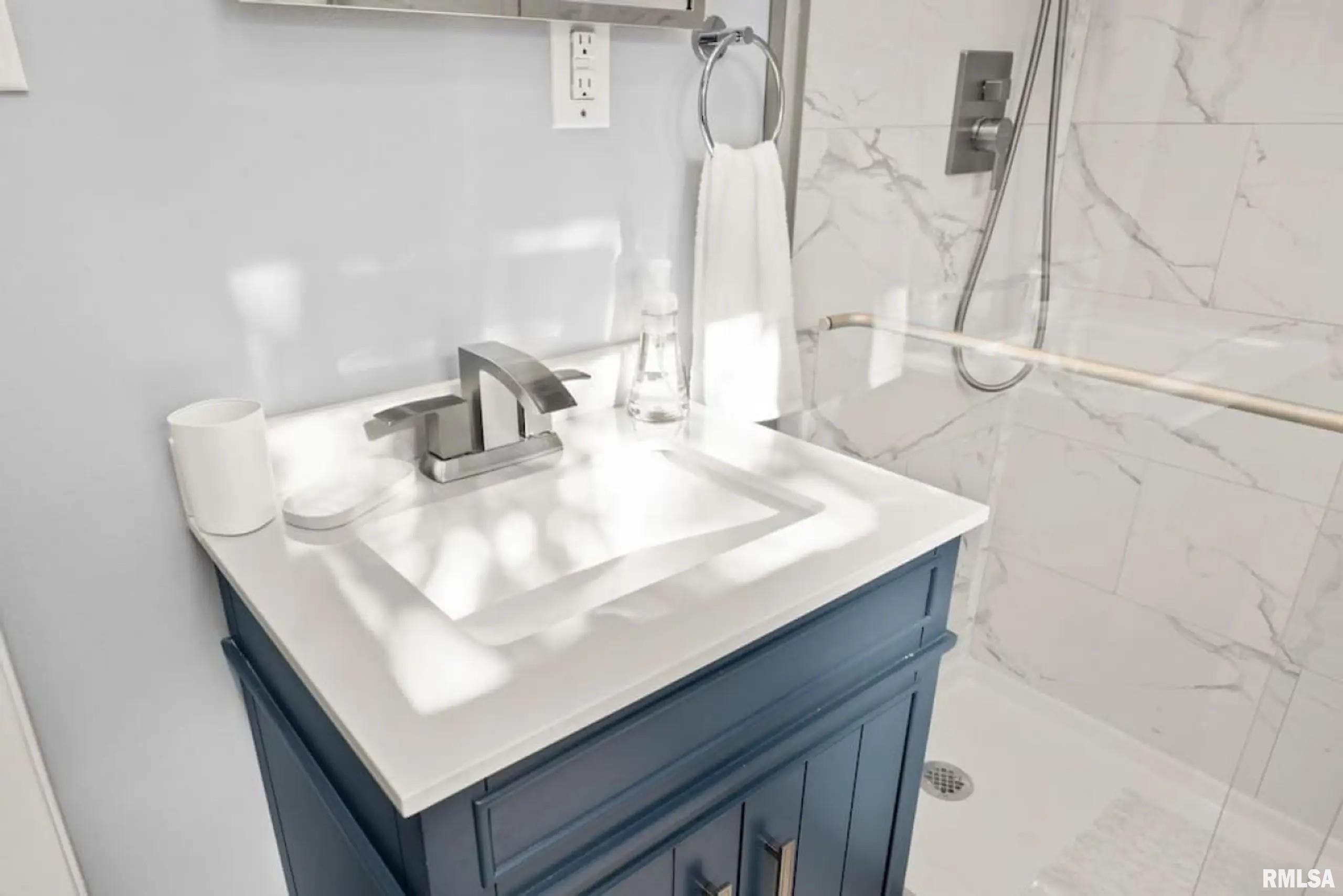 1216 E ROUSE Avenue Peoria Heights IL