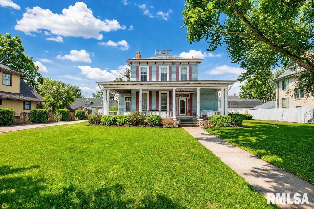 805 S 5TH Street Pekin IL