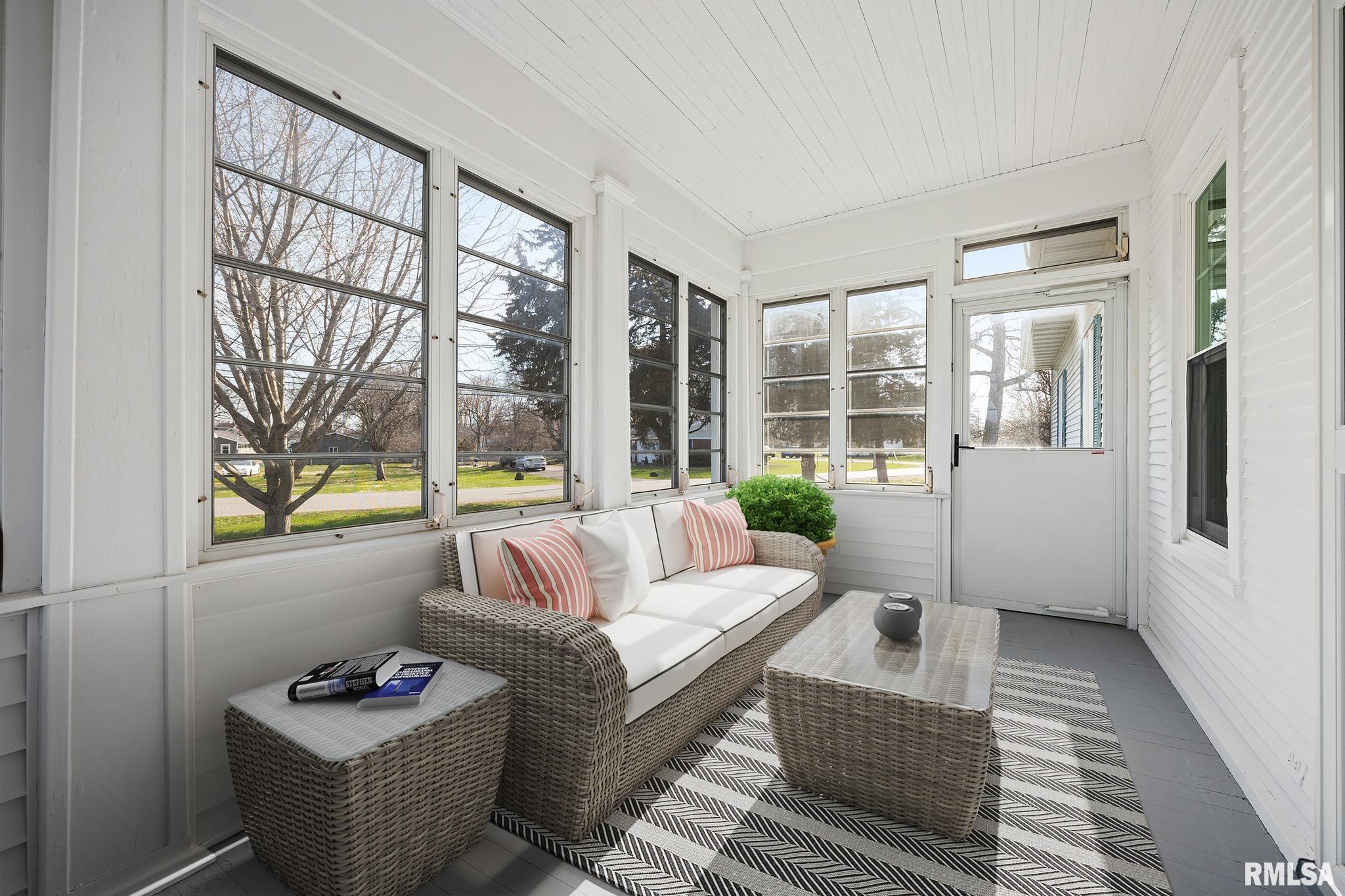 1201 OLD INDIANTOWN Road Henry IL