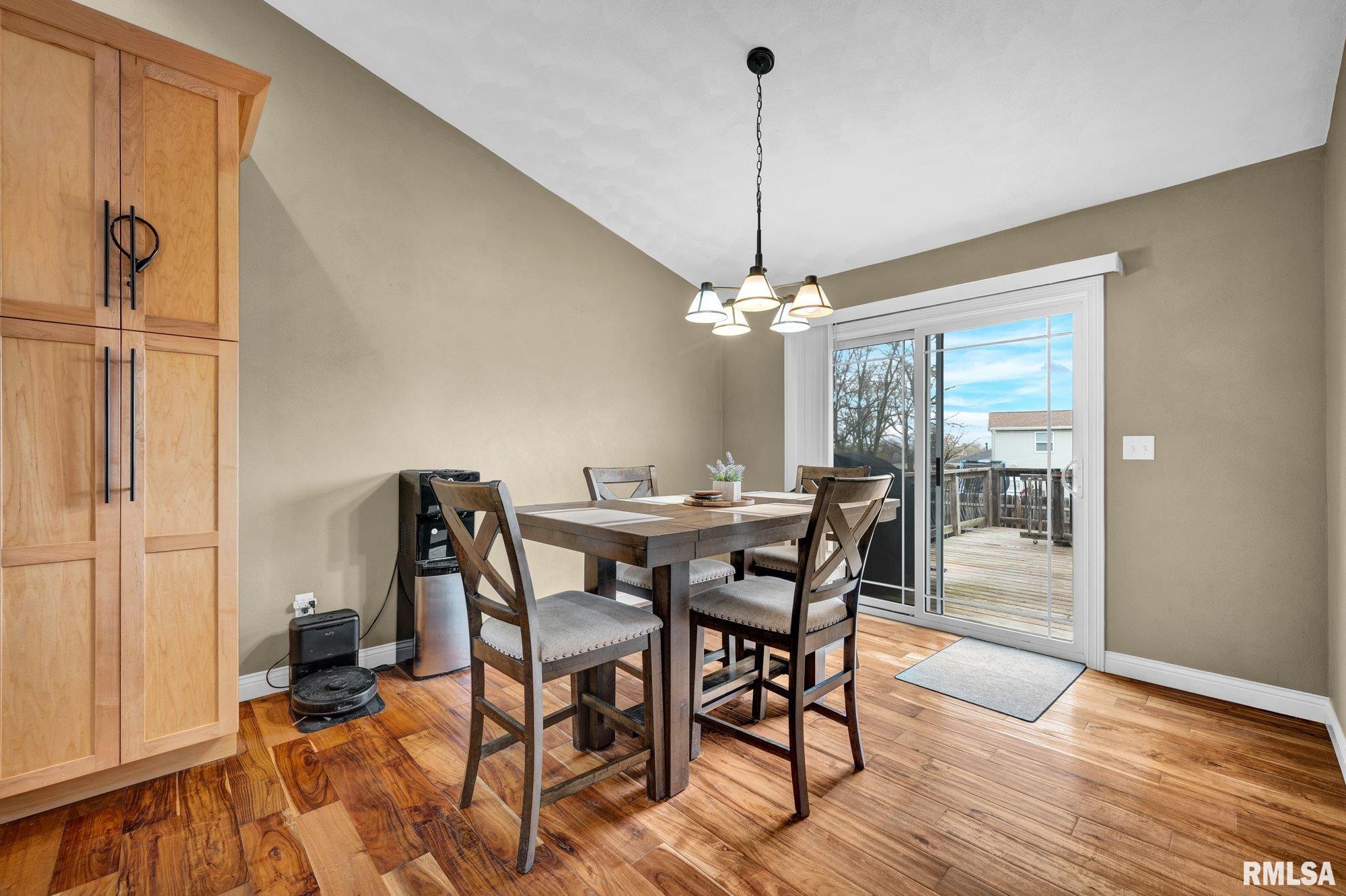 638 MICKEL Parkway Washington IL