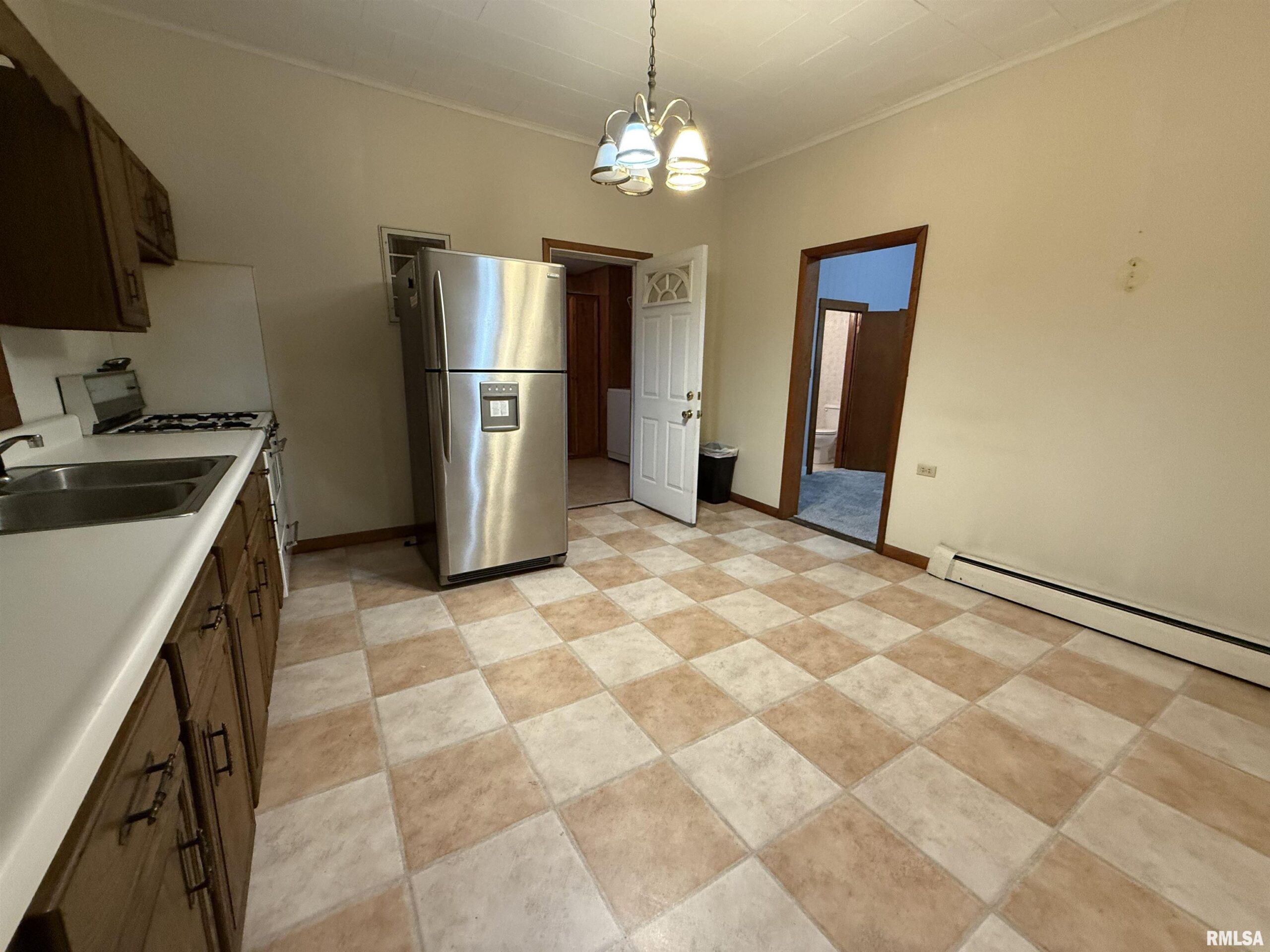 809 S 16TH Street Herrin IL