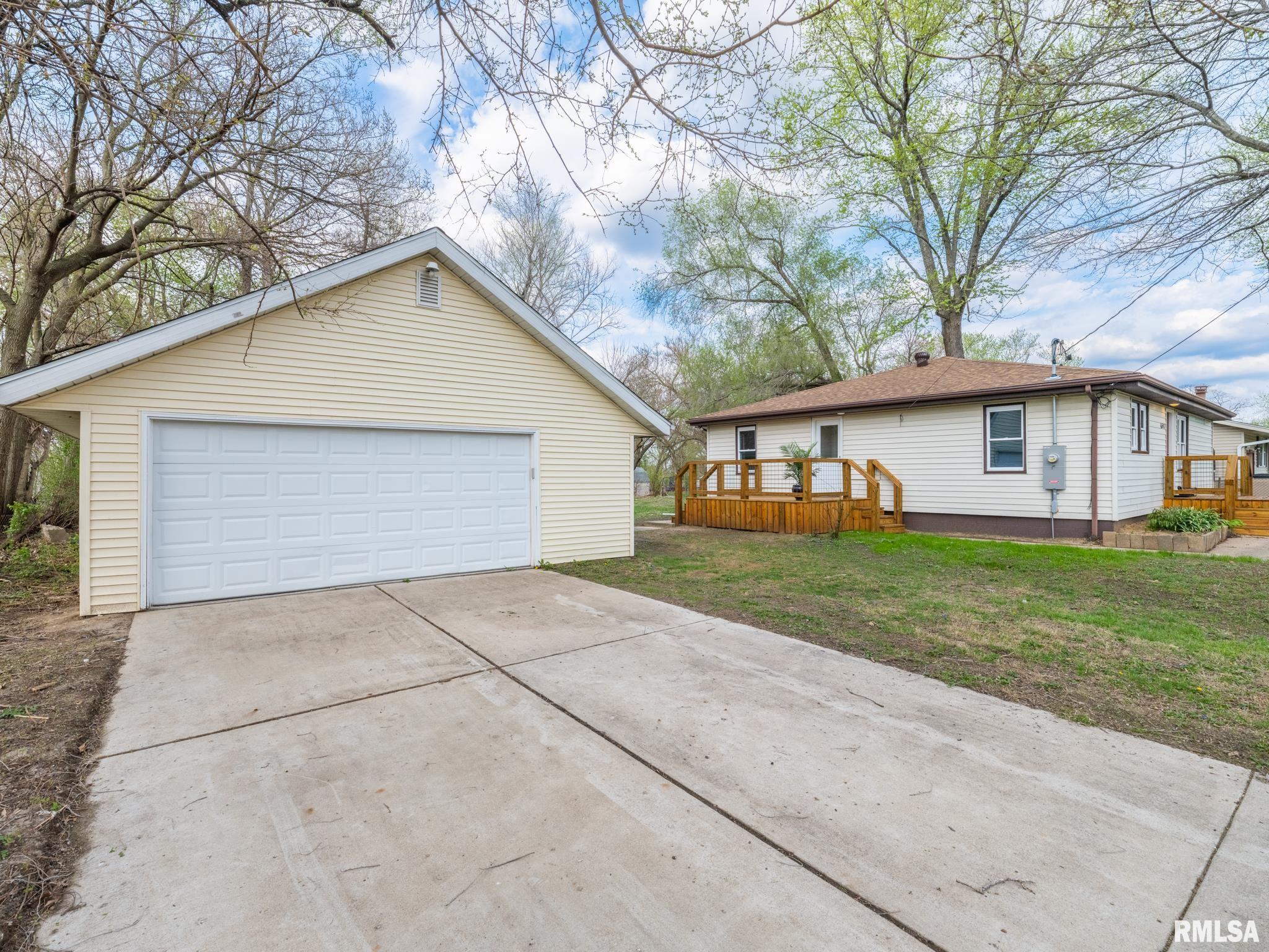 6517 W LAMOINE Street Peoria IL