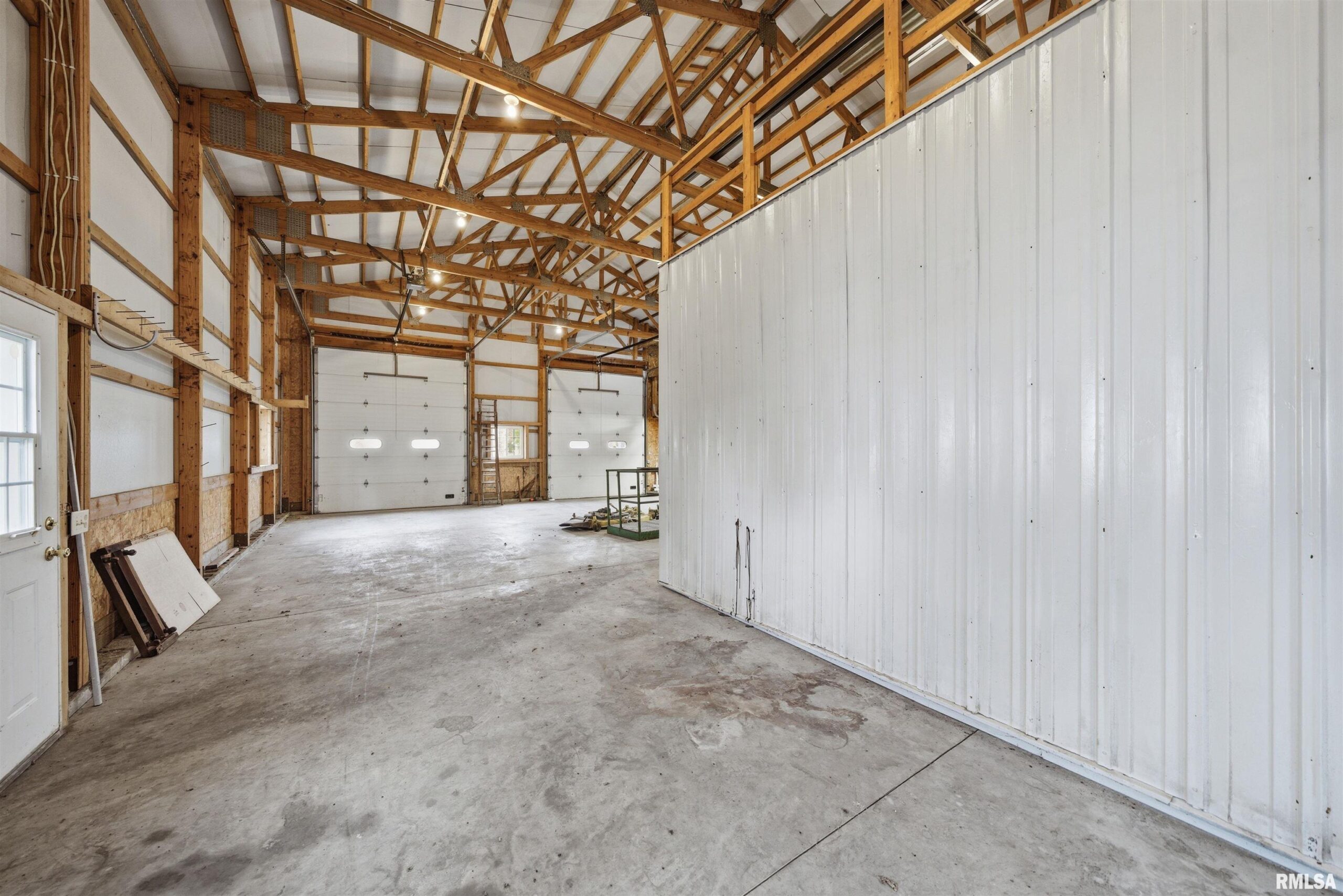 105 W C Street Delavan IL