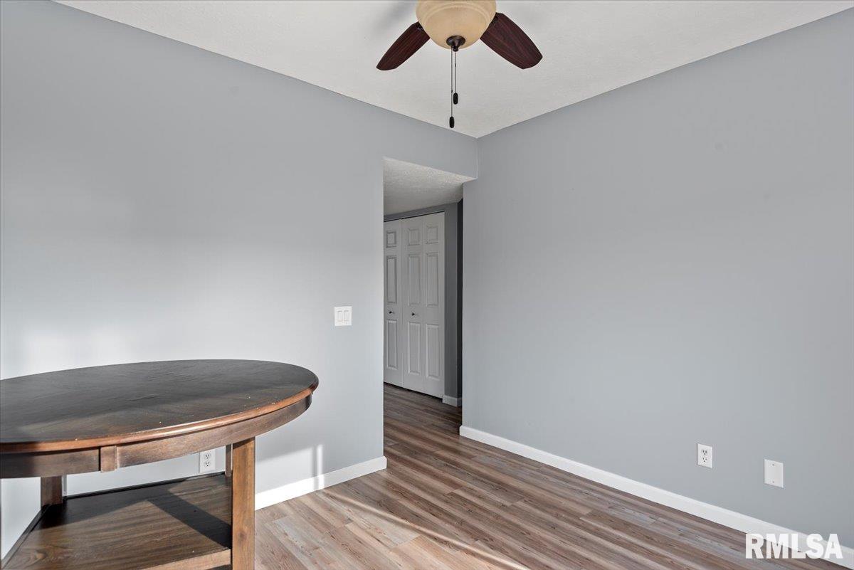 130 Genoa Drive Springfield IL