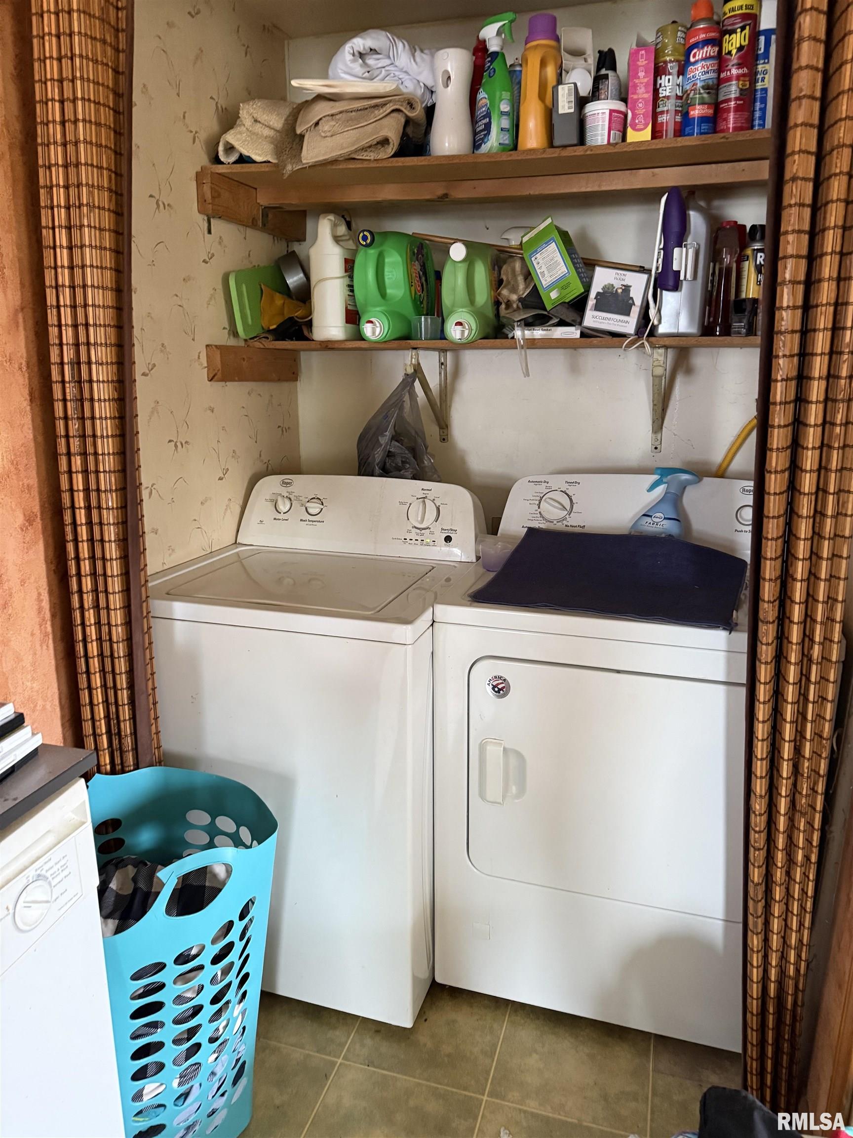 5243 S Williamsville Road Sherman IL