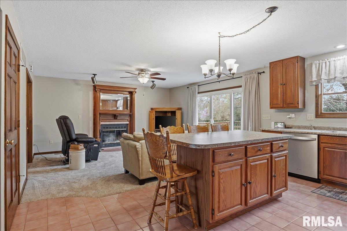 5 TAFT Drive Rochester IL