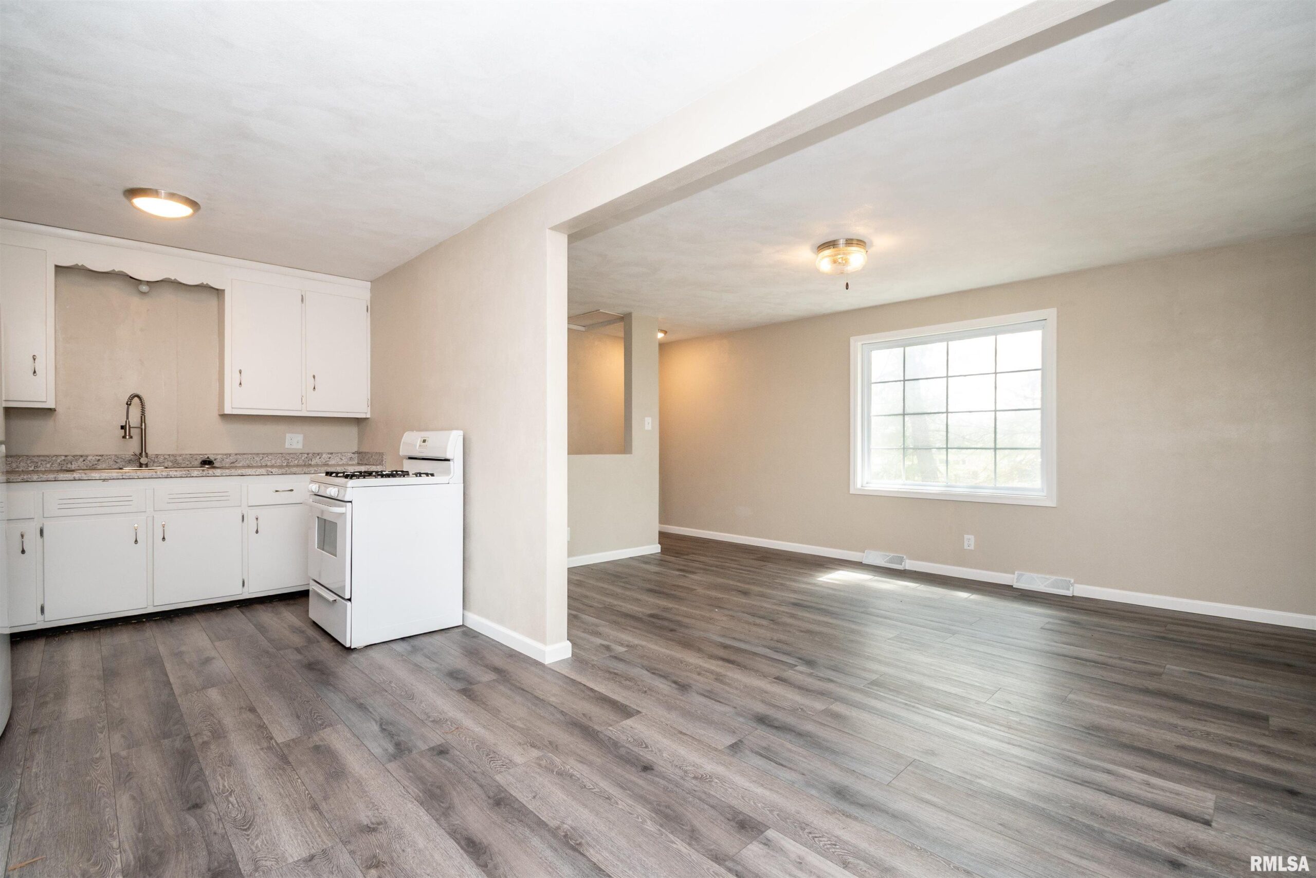 1020 FALL Street Pekin IL