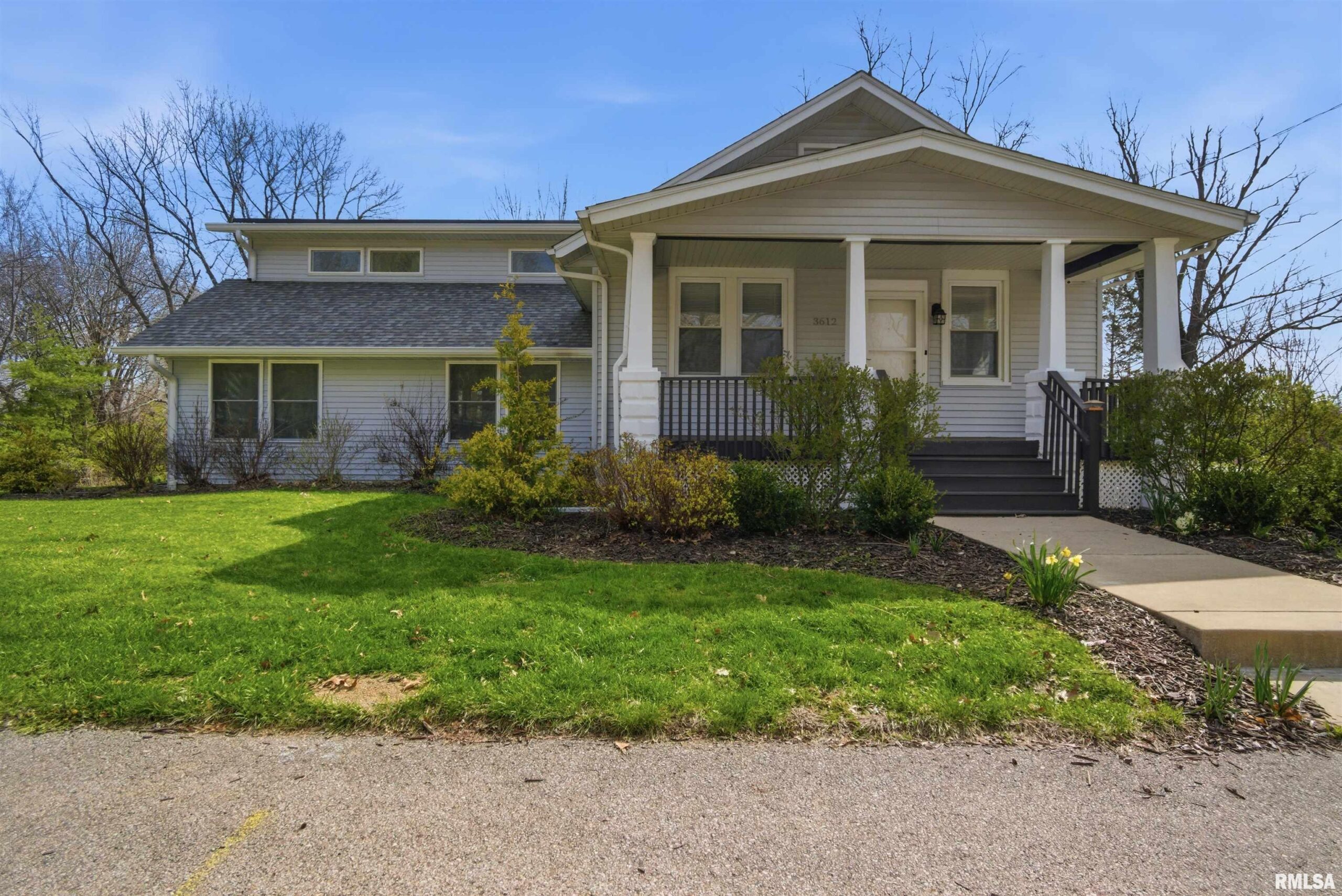 3612 N HARVARD Avenue Peoria IL