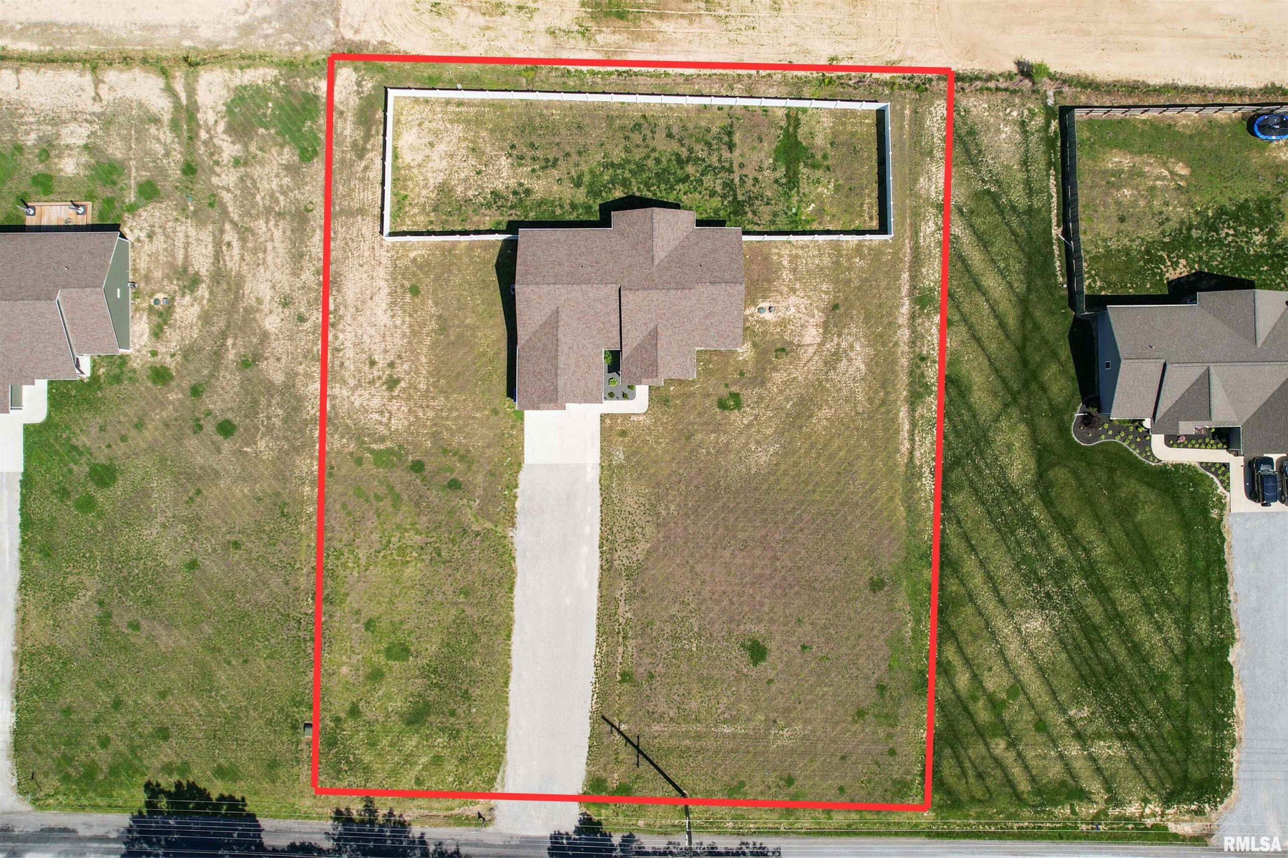 880 SYCAMORE Road Carbondale IL