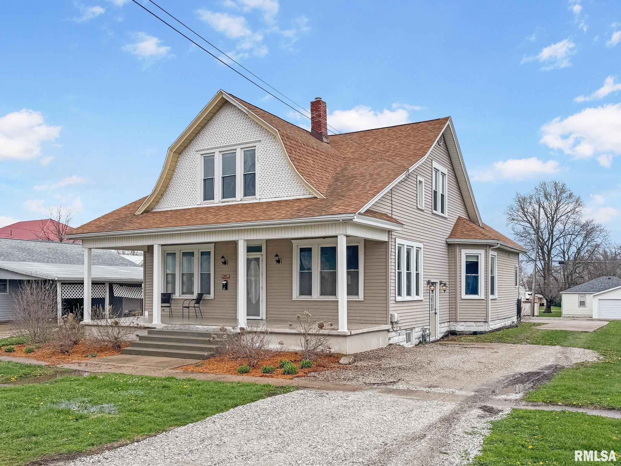 307 W NORTH Street Mt Sterling IL