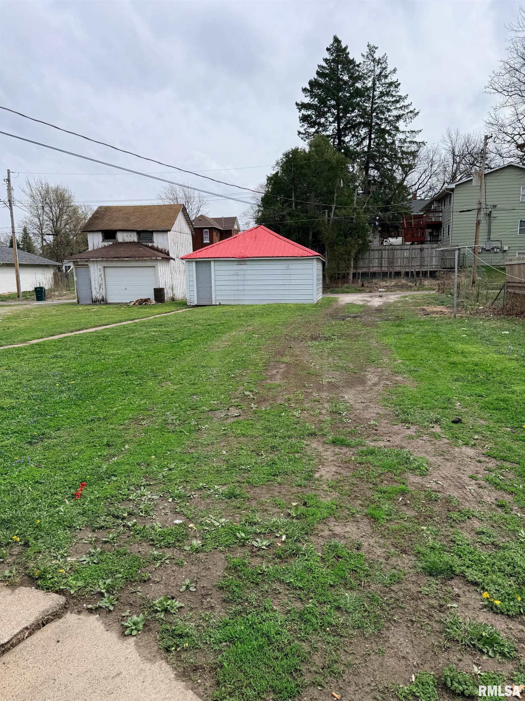 1218 N 8TH Street Quincy IL