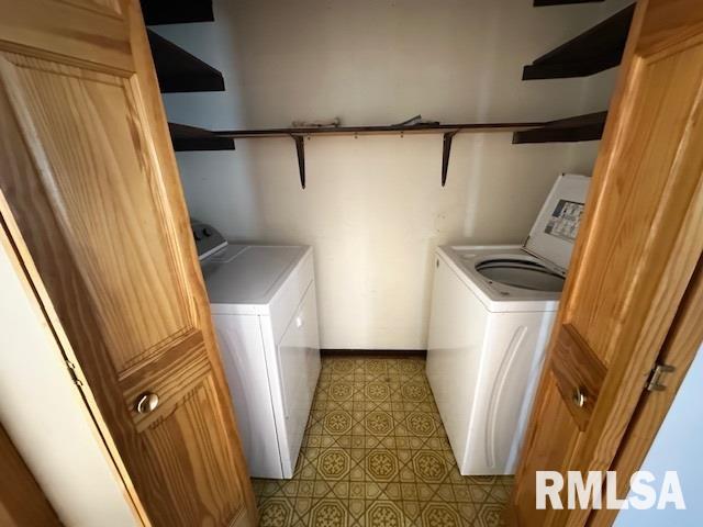 705 N SILVER Street Taylorville IL