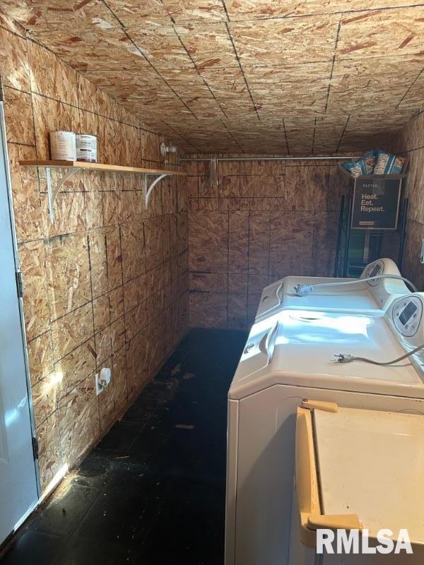 113 S WILLIAMS Street Colchester IL