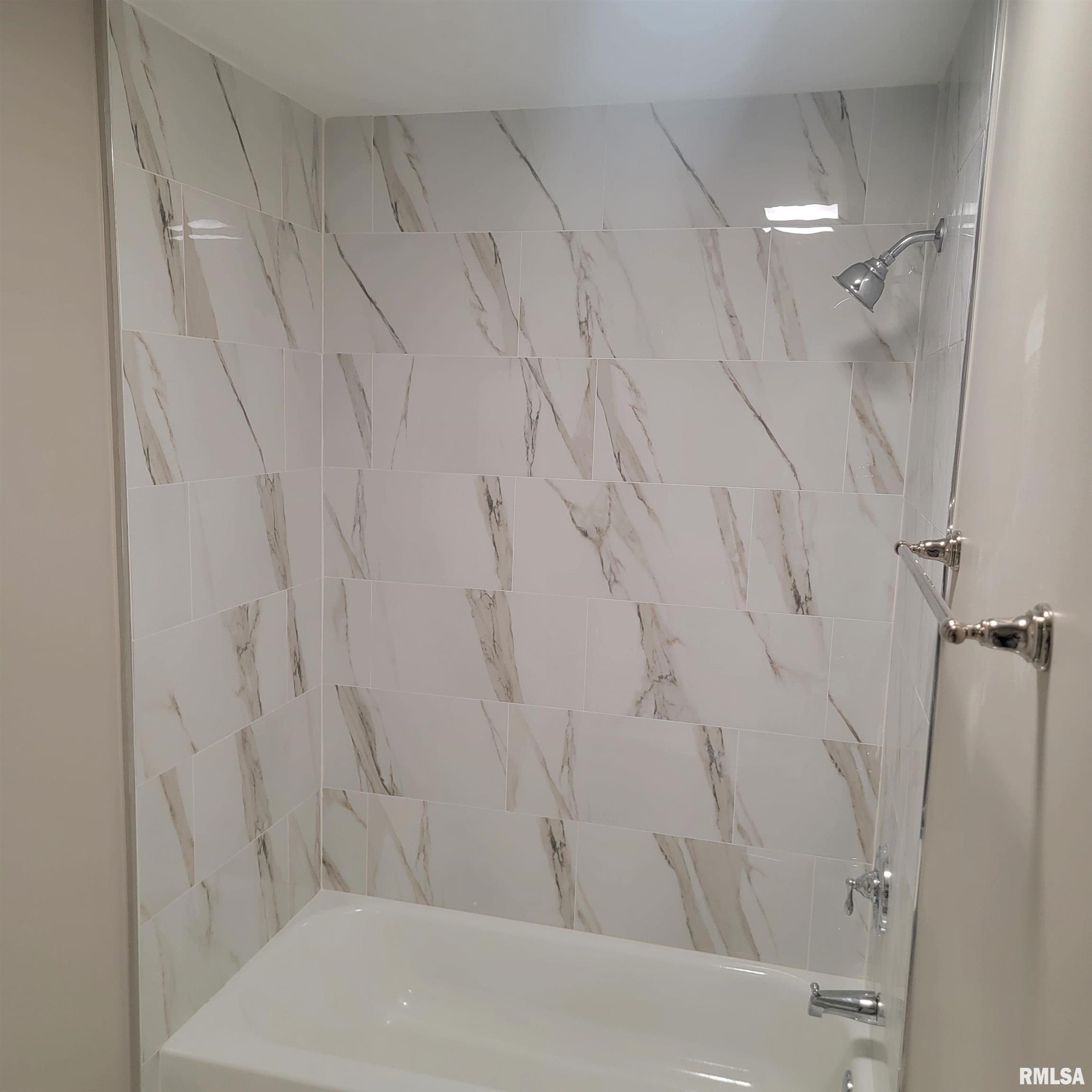 725 SPRUCE Street Springfield IL