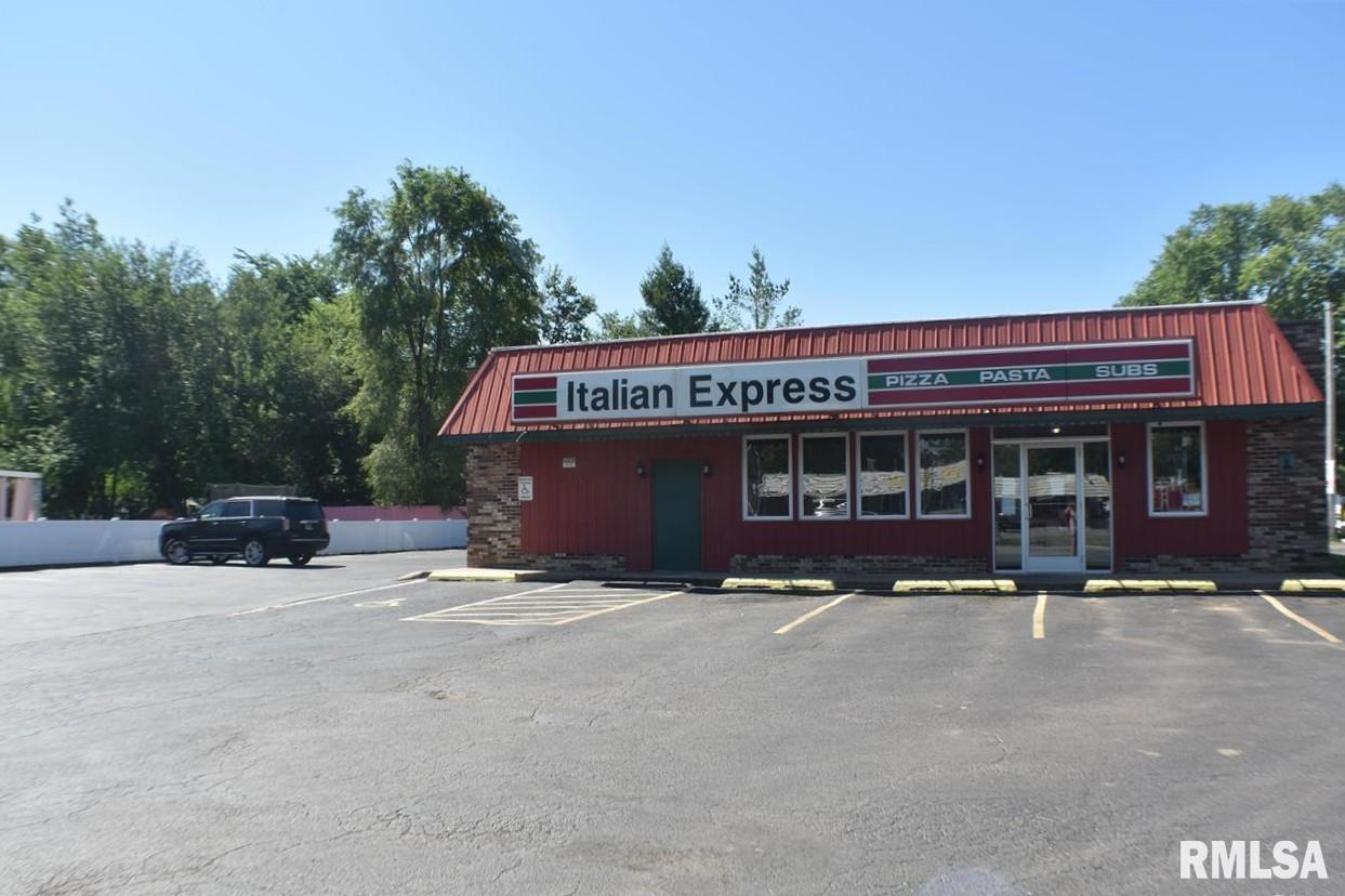 1112 E CHESTNUT Street Canton IL