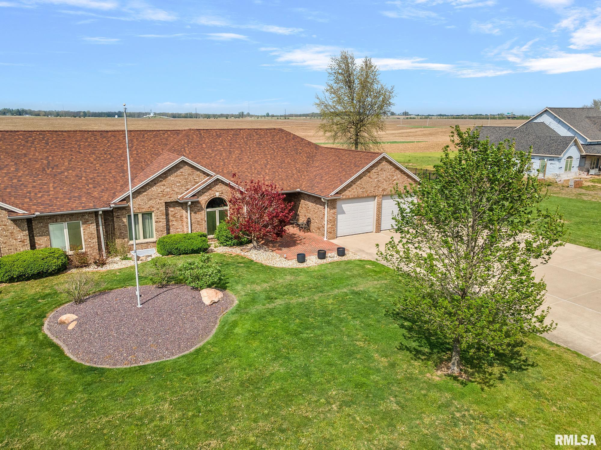 1572 LIBERTY Road Jacksonville IL