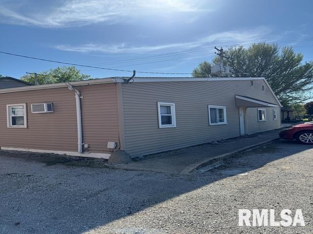 130 W JACKSON Street Virden IL