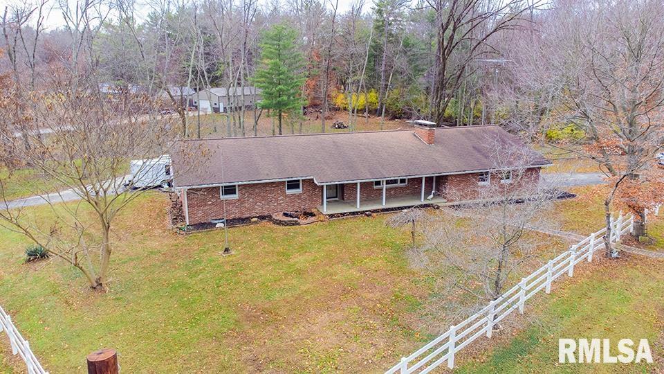 439 E GLENWOOD Avenue Olney IL