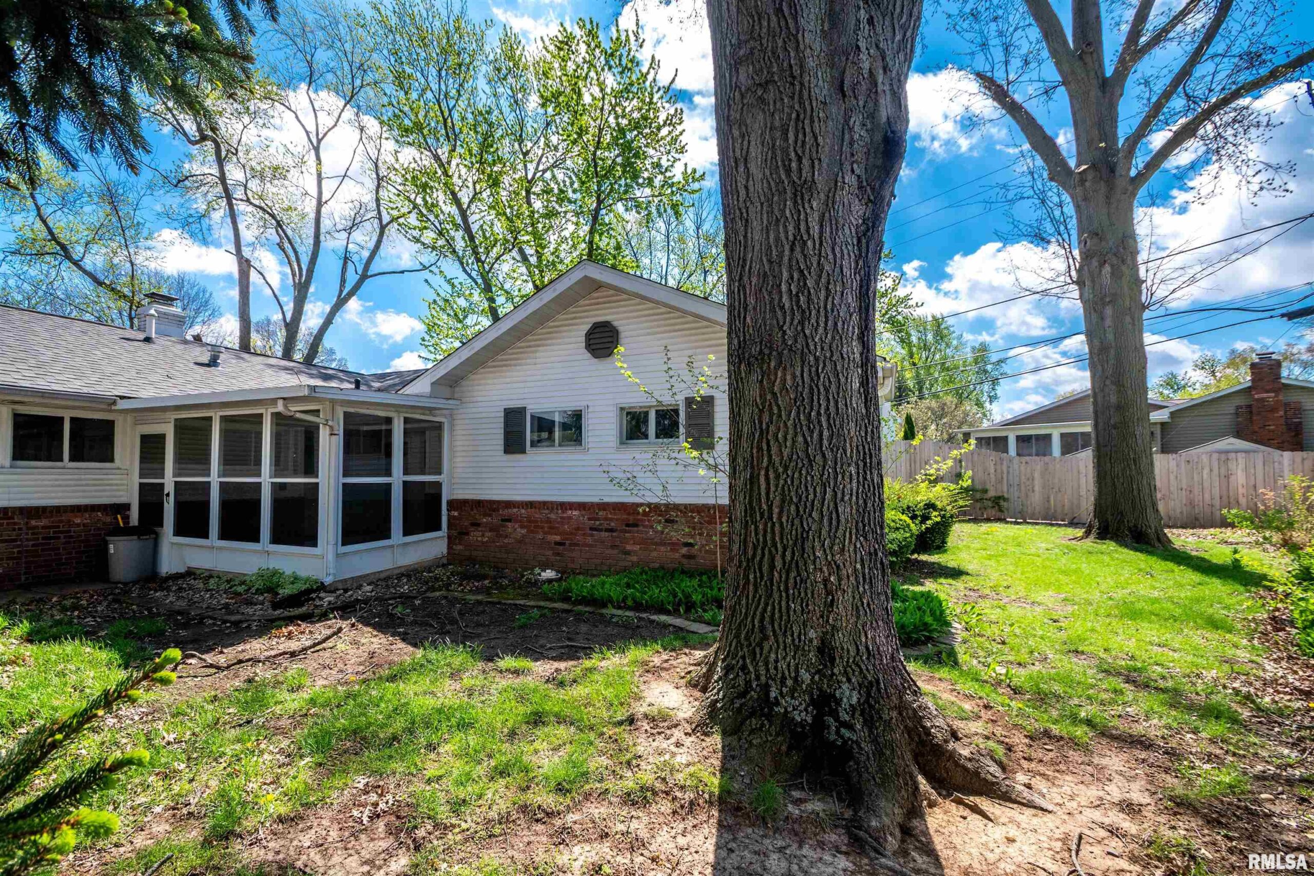 508 W TETON Drive Peoria IL