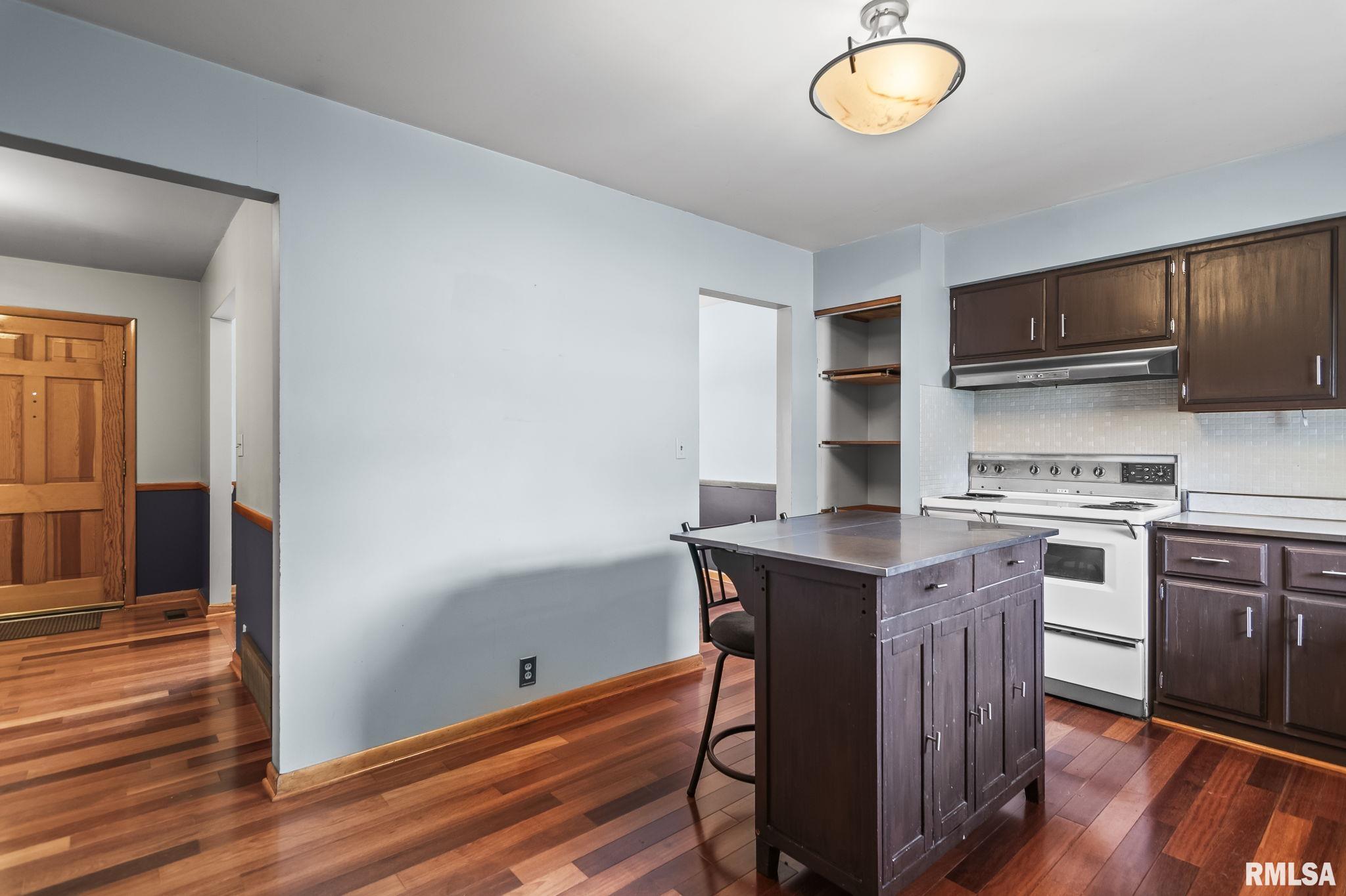 2229 FAIRWAY Drive Springfield IL