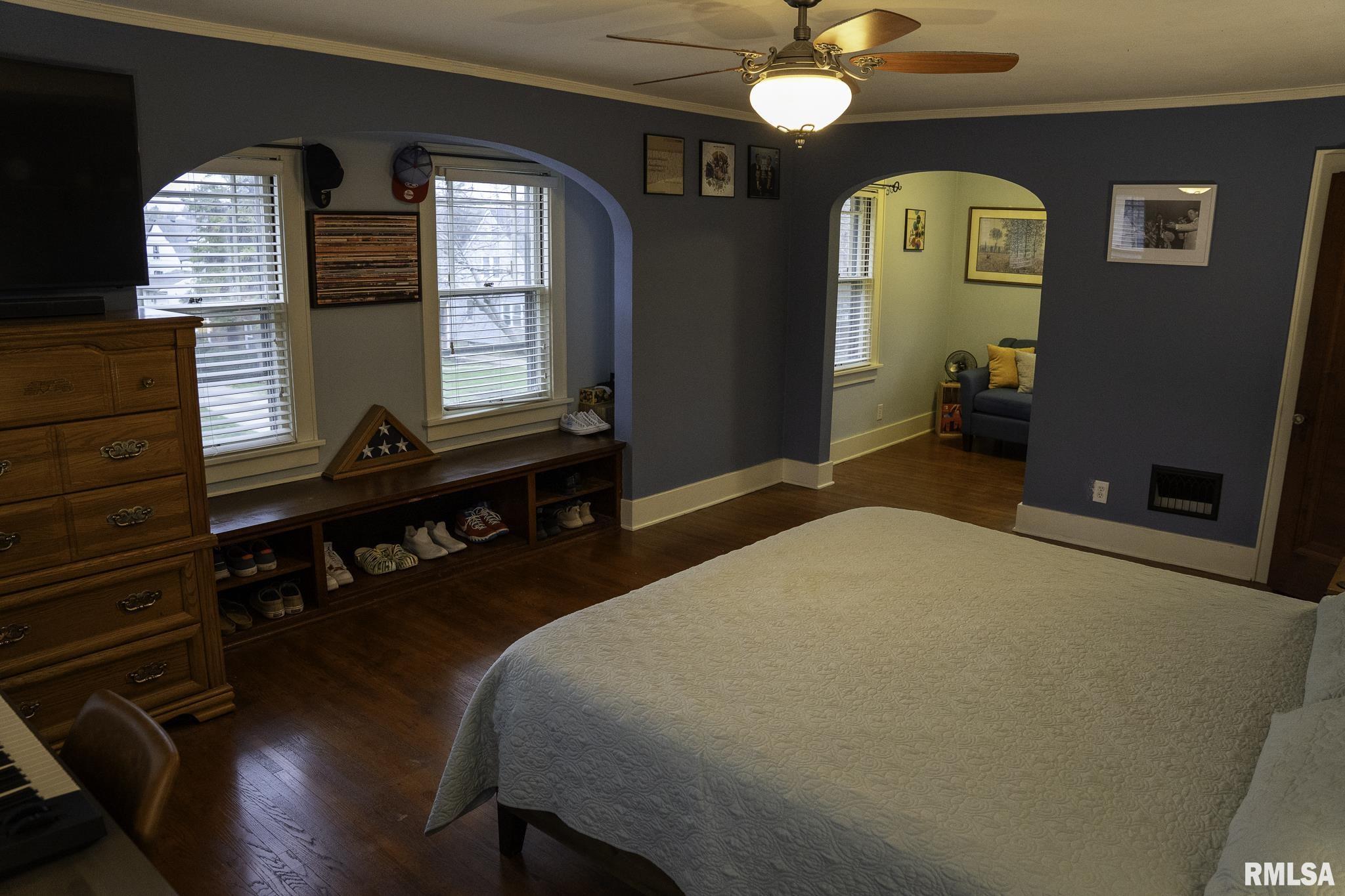 508 W MAYWOOD Avenue Peoria IL