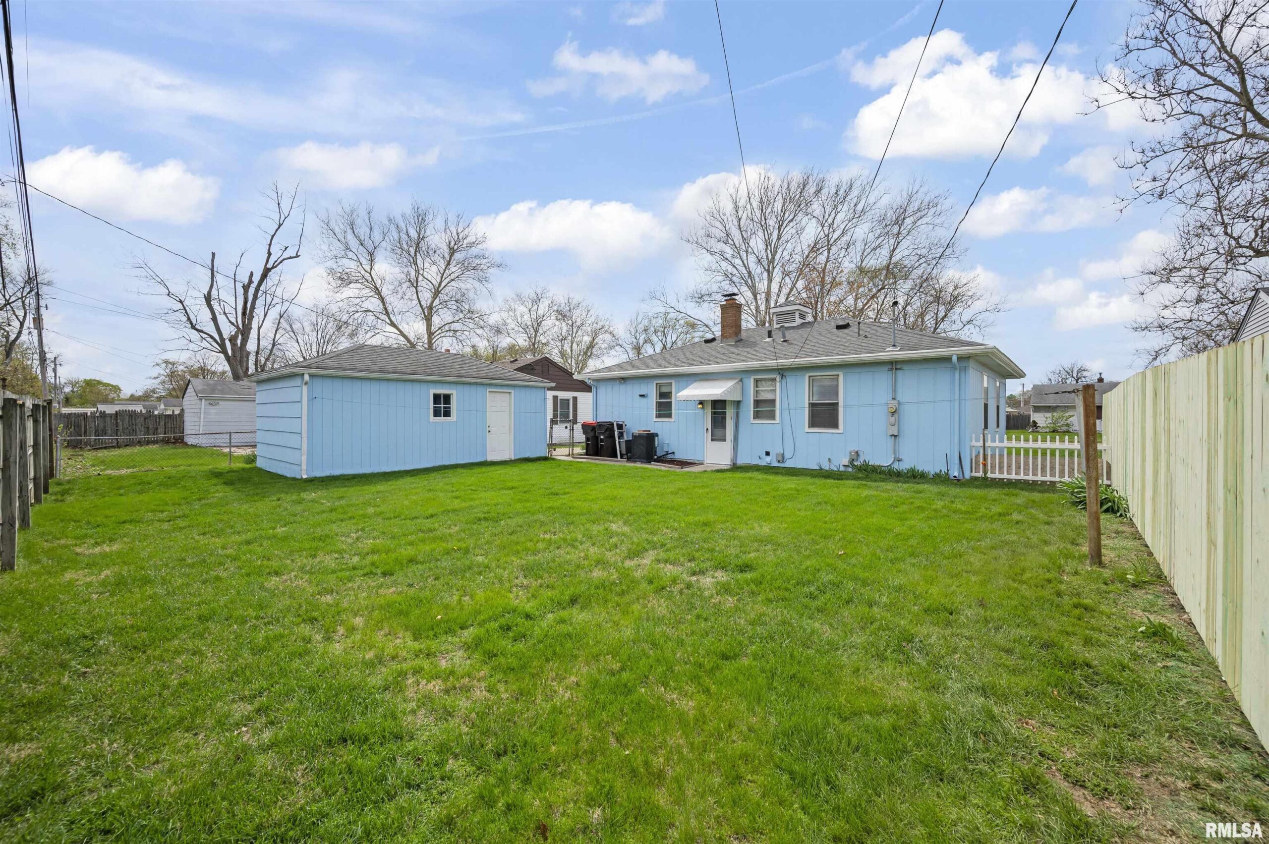 2928 N RENWOOD Avenue Peoria IL