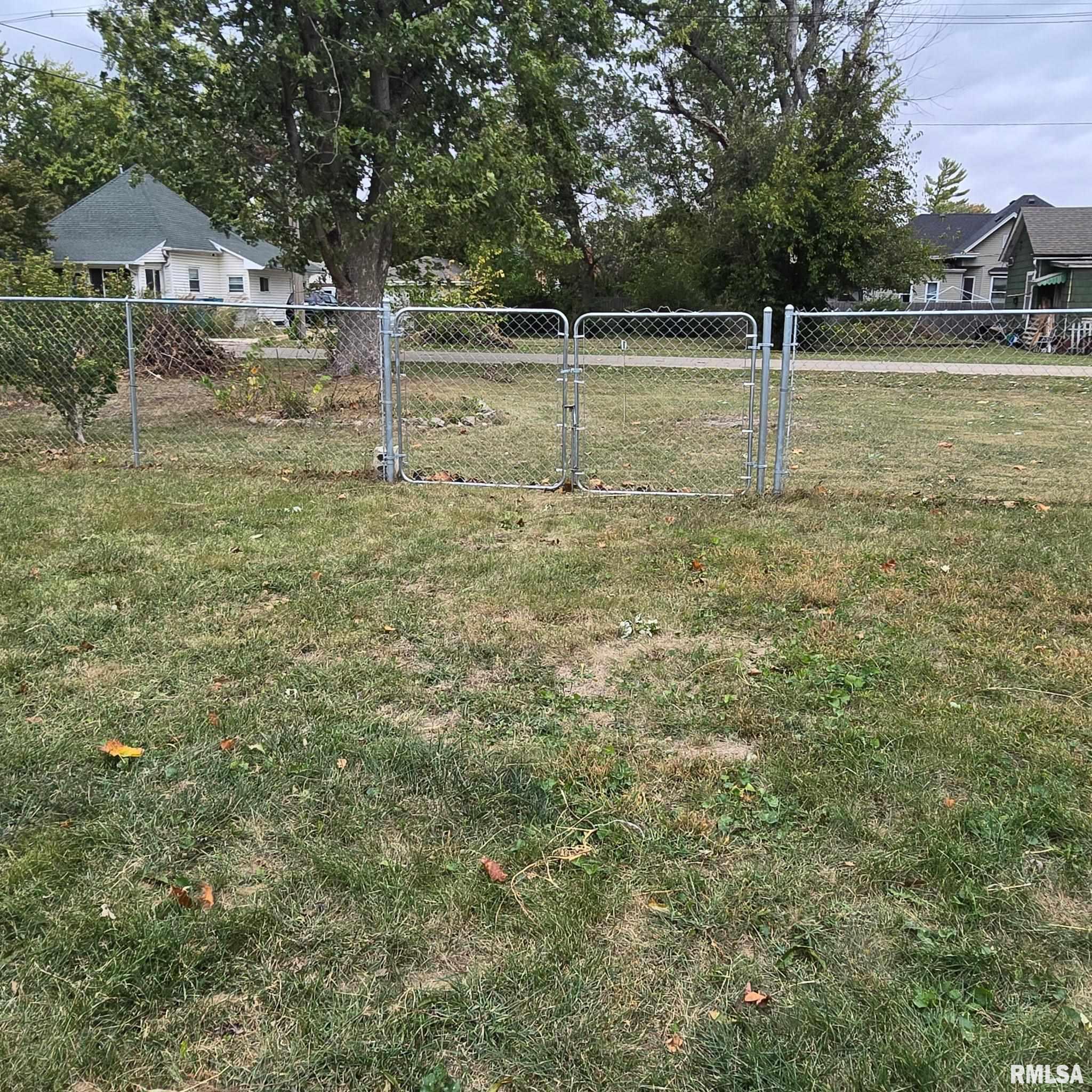 1121 N BENEDICT Street Chillicothe IL