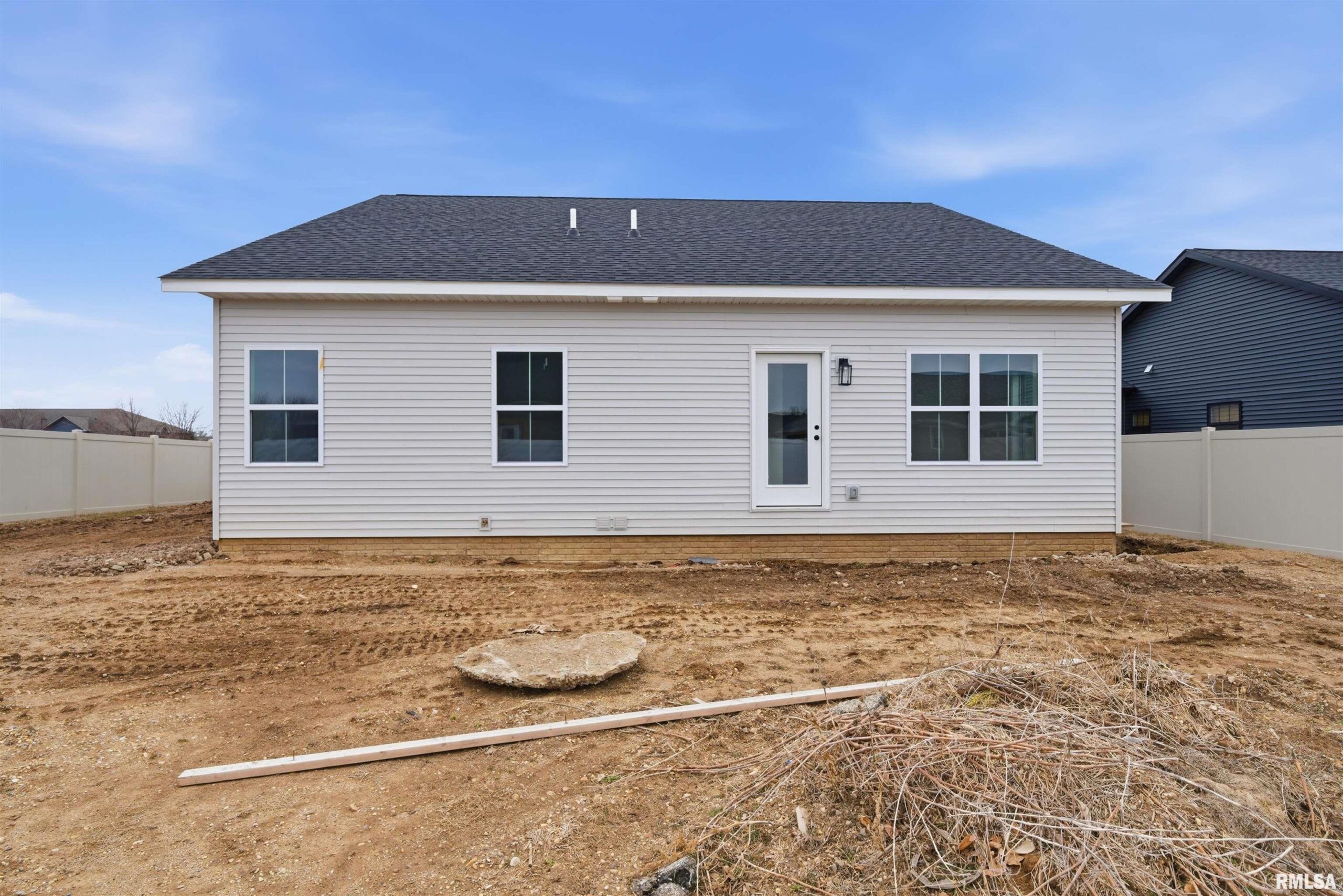 1303 W HILLCREST Drive Chillicothe IL