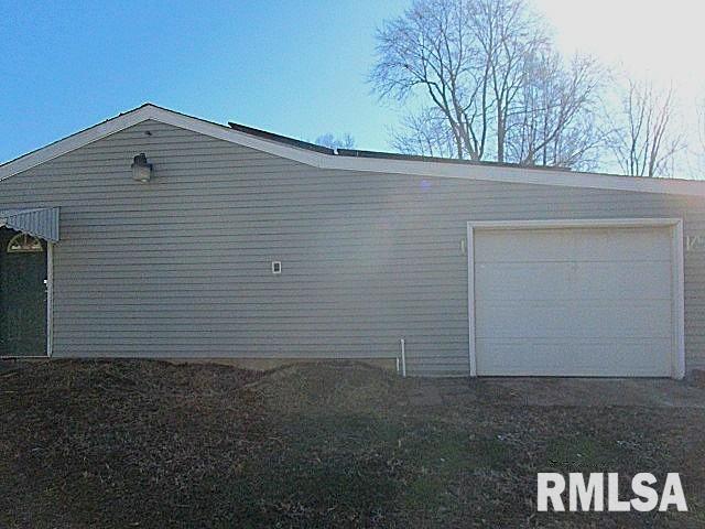 111 MOSCHEL Street East Peoria IL