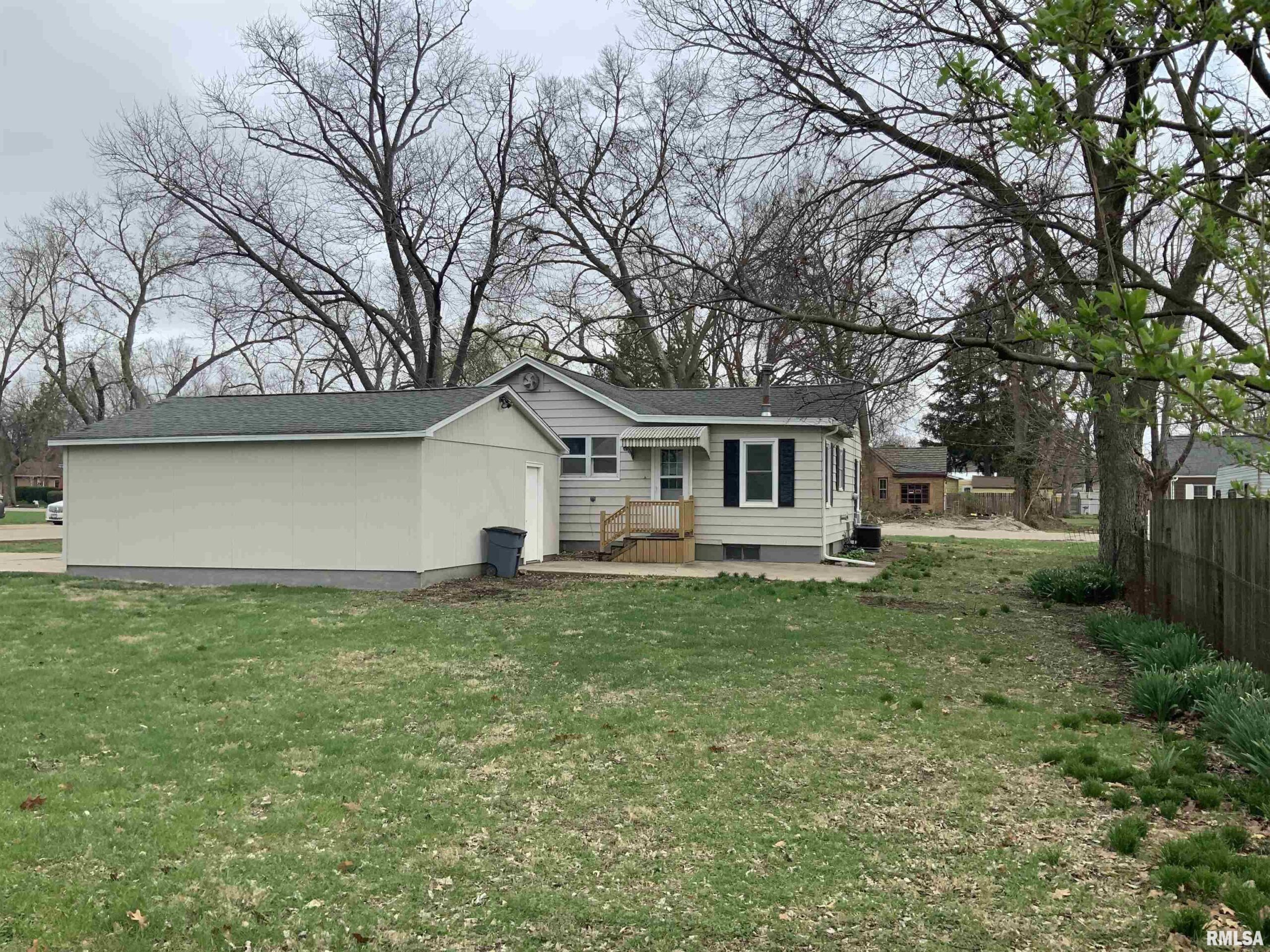 520 W BEECH Street Chillicothe IL