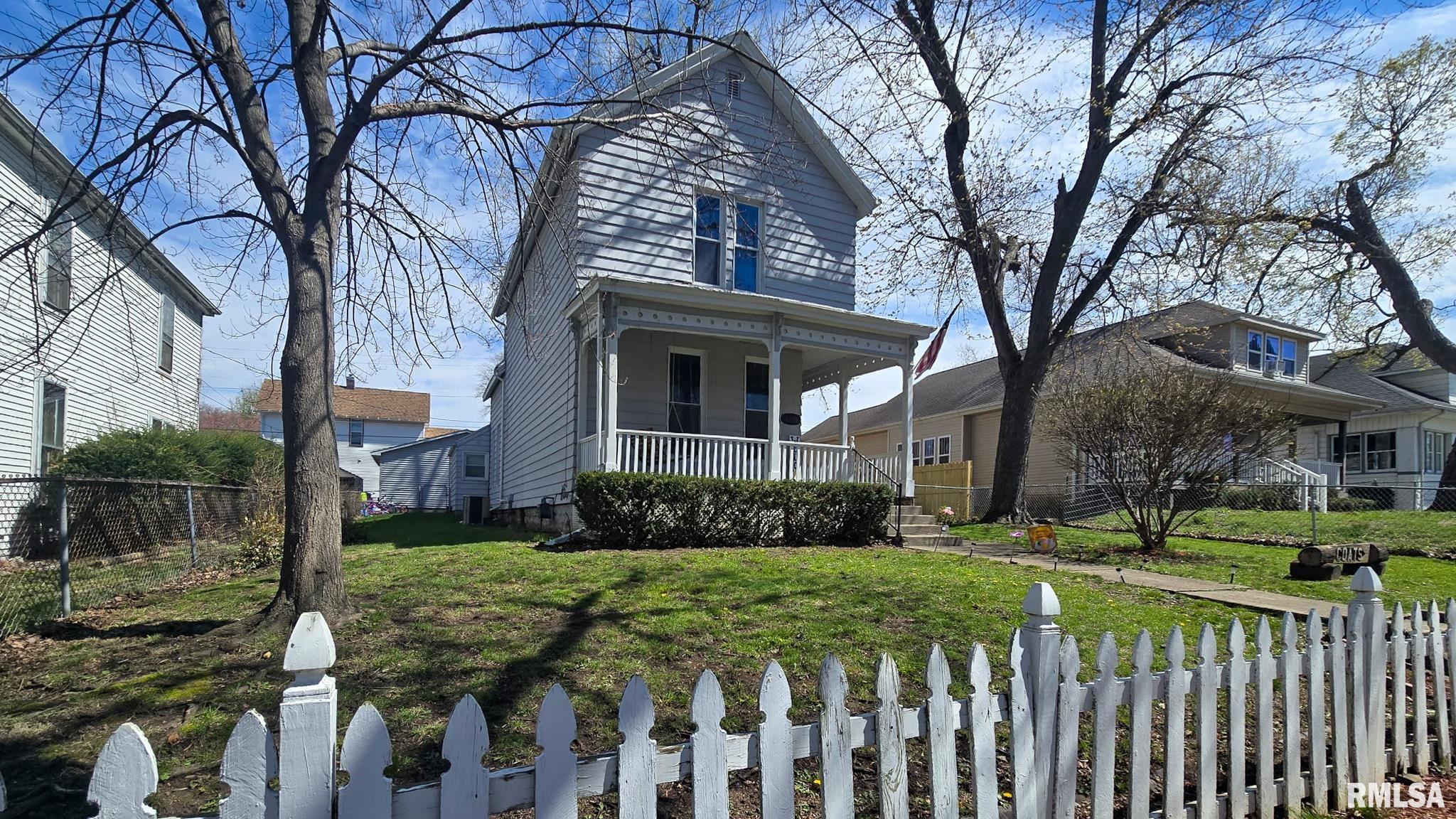 1330 N 6TH Street Quincy IL