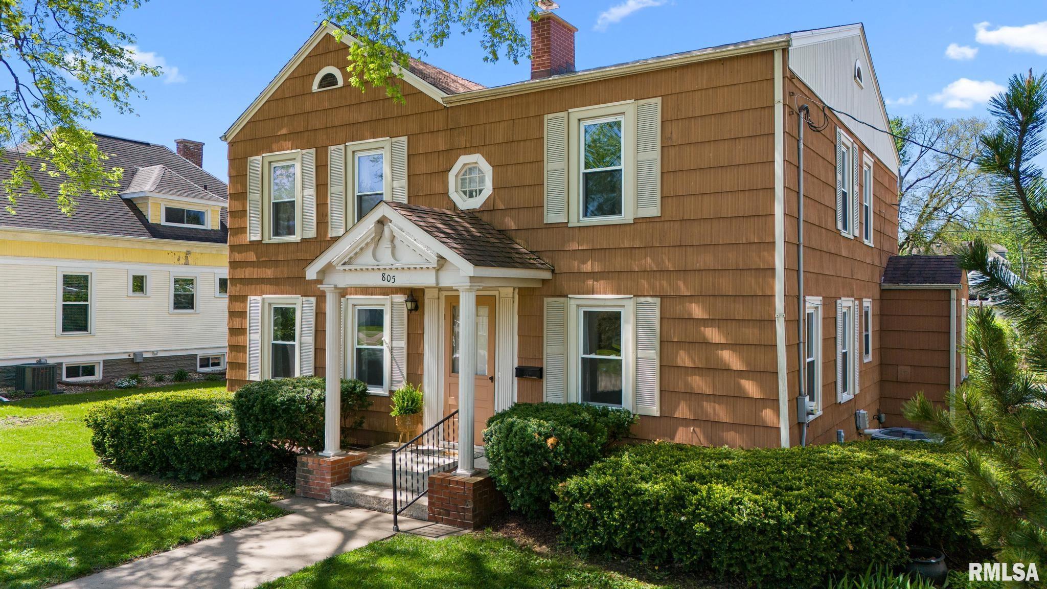 805 EDWARD Street Henry IL