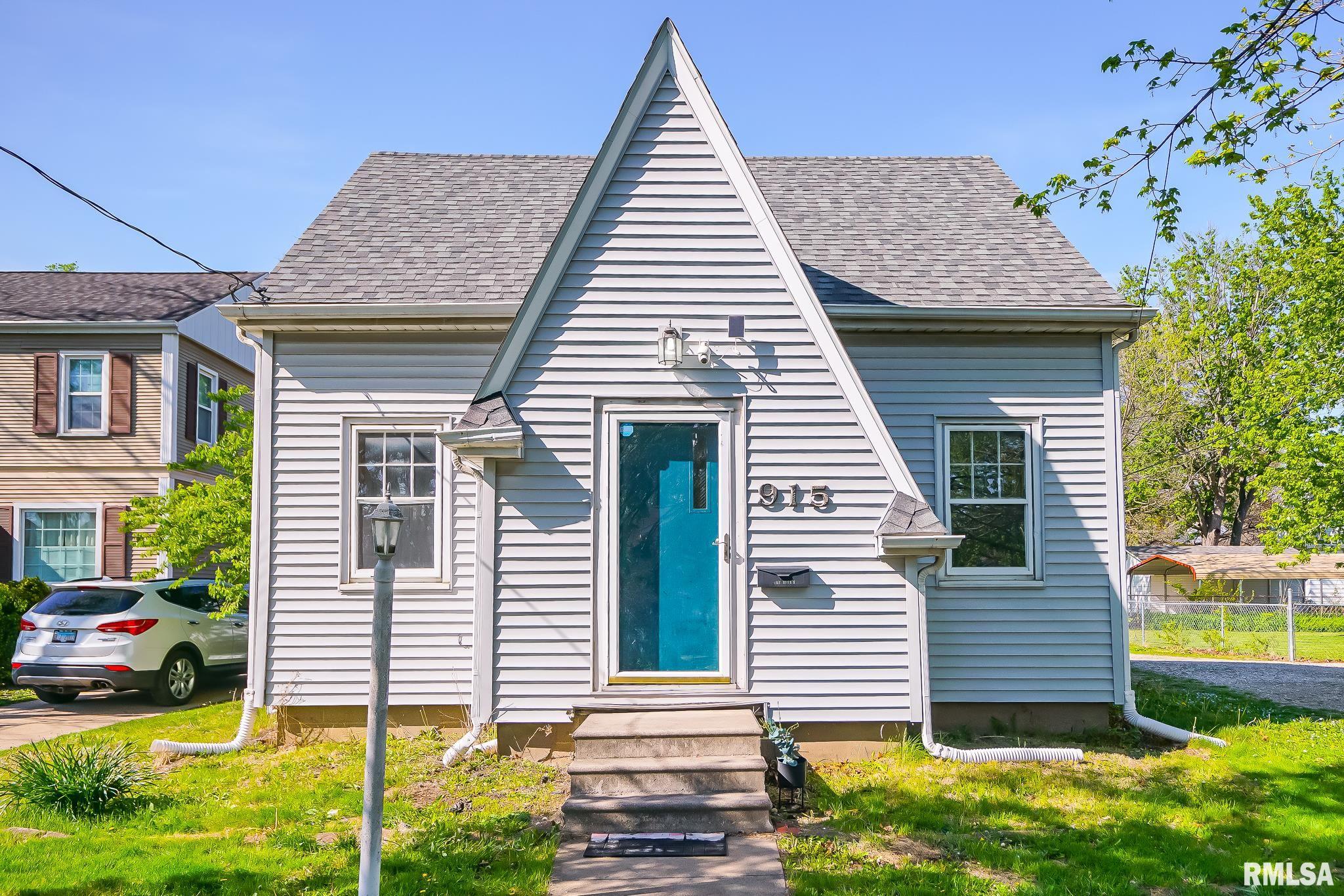 915 W LOUCKS Avenue Peoria IL